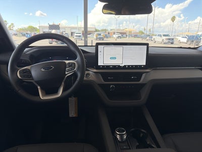 2027 Ford Explorer Active w/200A Pkg