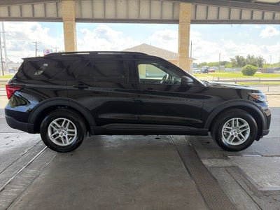 2027 Ford Explorer Active w/200A Pkg