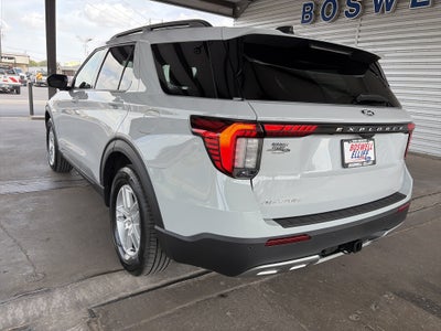 2027 Ford Explorer Active w/200A Pkg