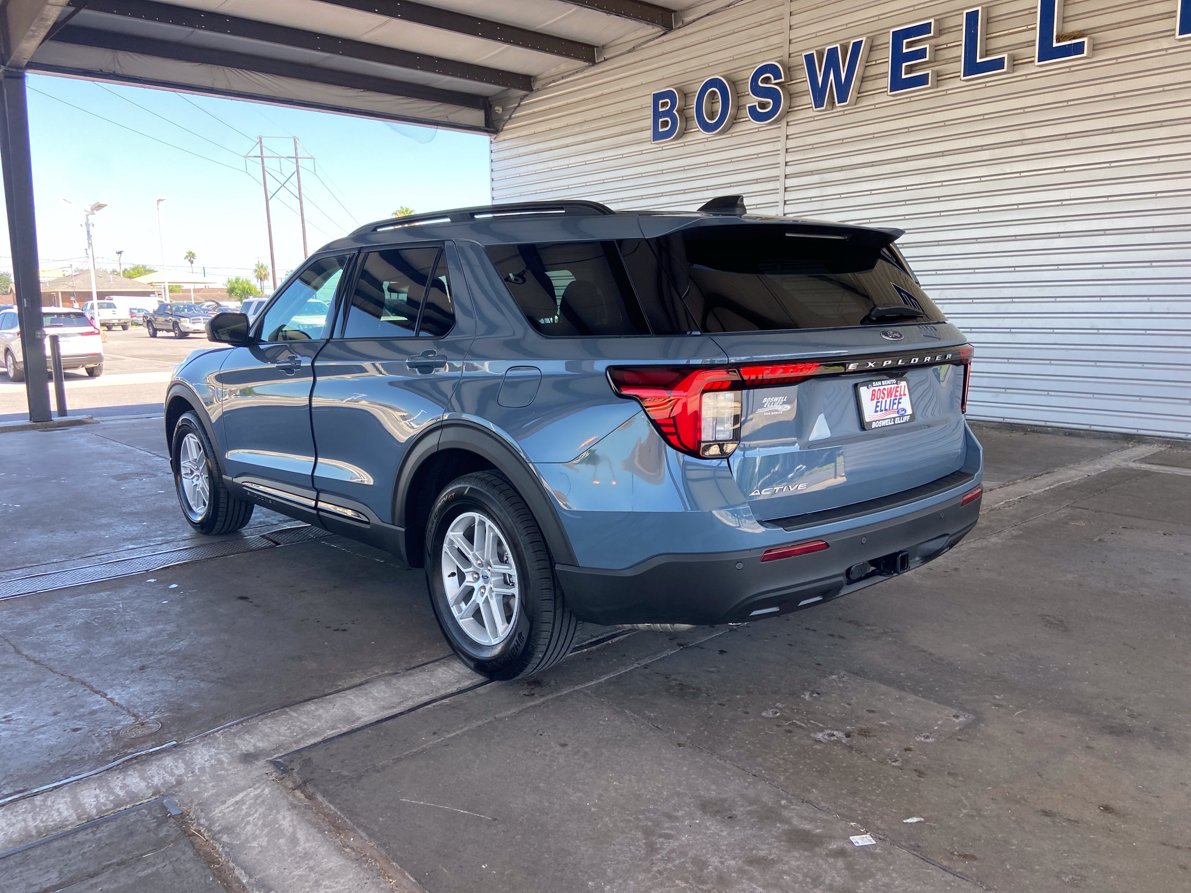 2026 Ford Explorer Active w/200A Pkg