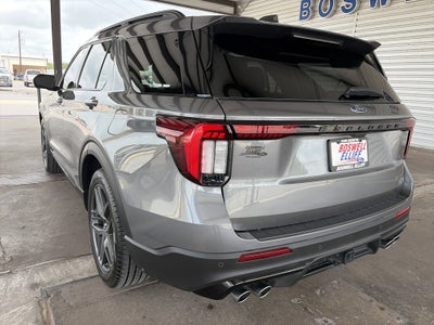 2025 Ford Explorer ST