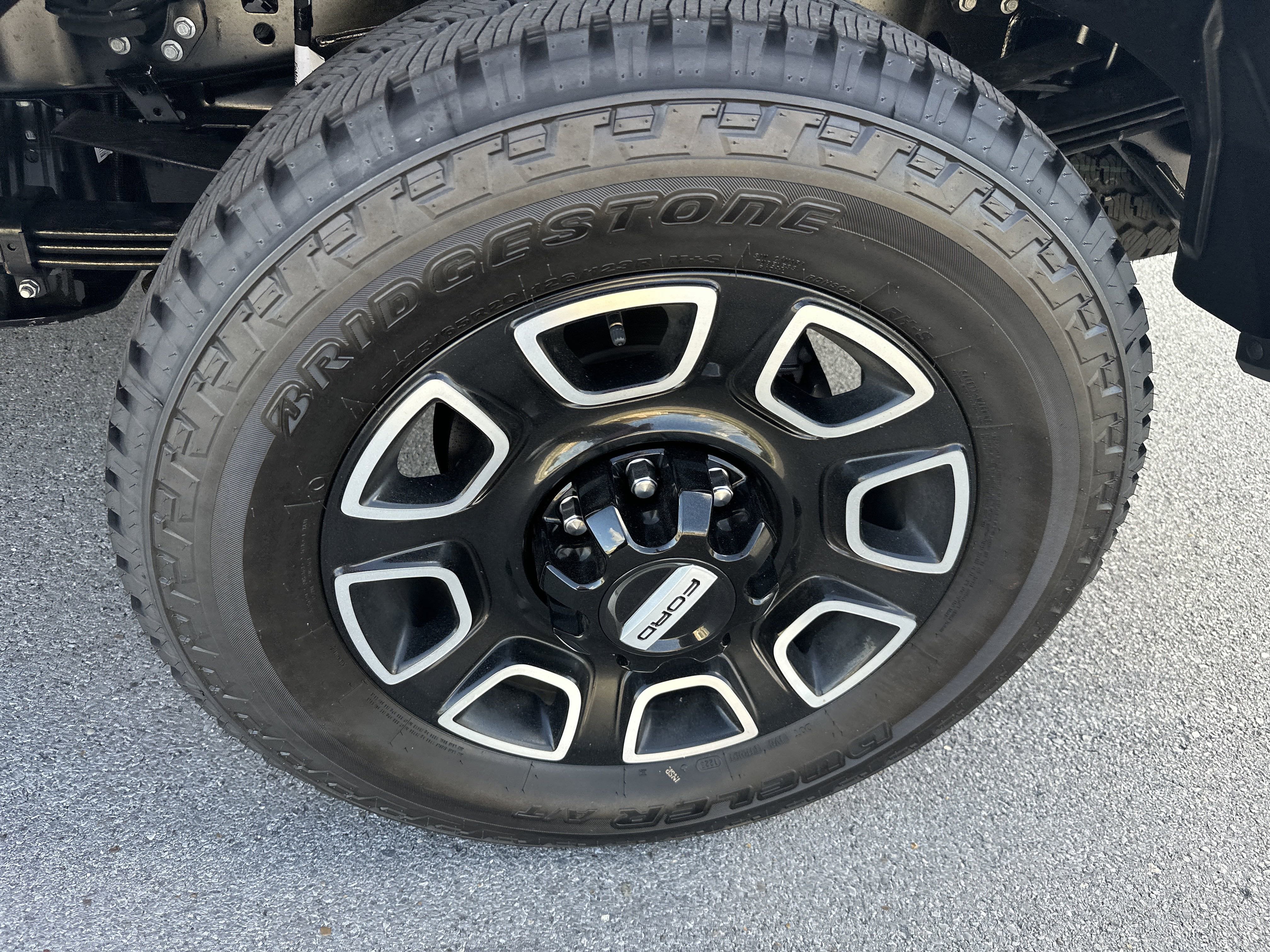 2025 Ford Super Duty F-250 SRW Platinum