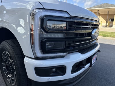 2025 Ford Super Duty F-250 SRW Platinum