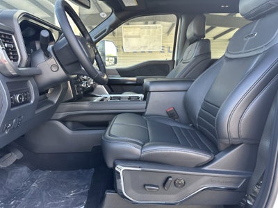 2025 Ford Super Duty F-250 SRW Platinum