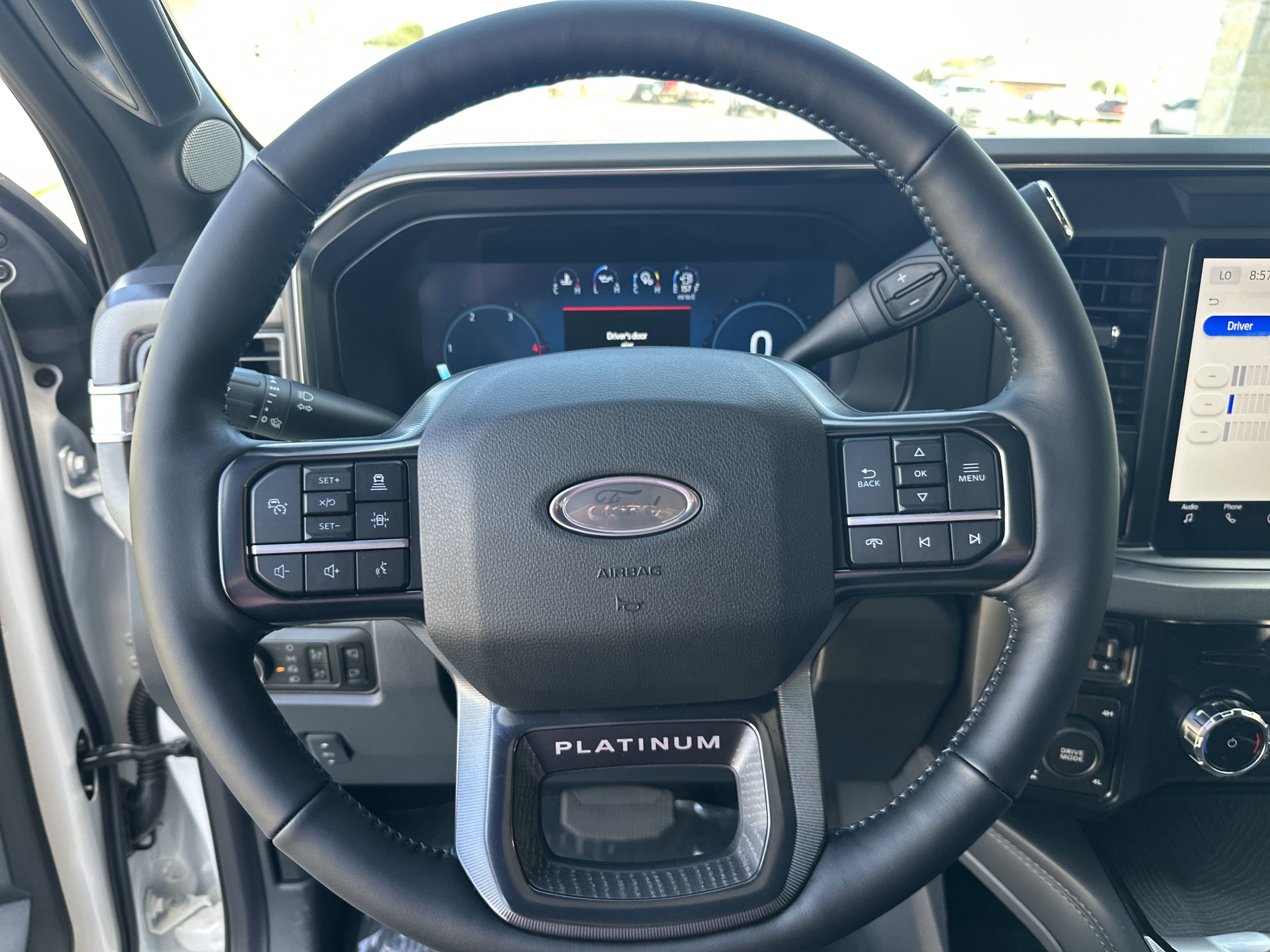 2025 Ford Super Duty F-250 SRW Platinum