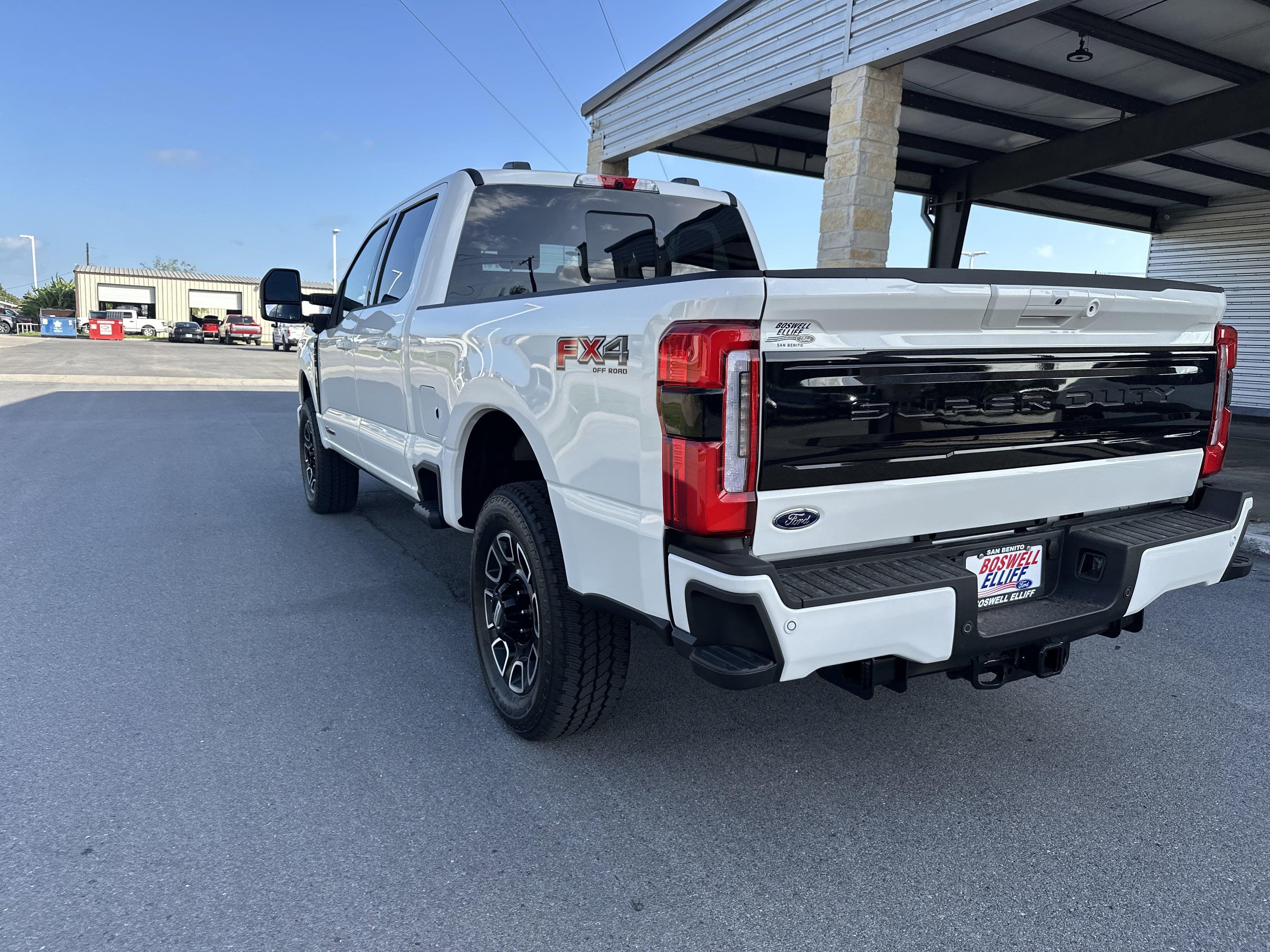 2025 Ford Super Duty F-250 SRW Platinum