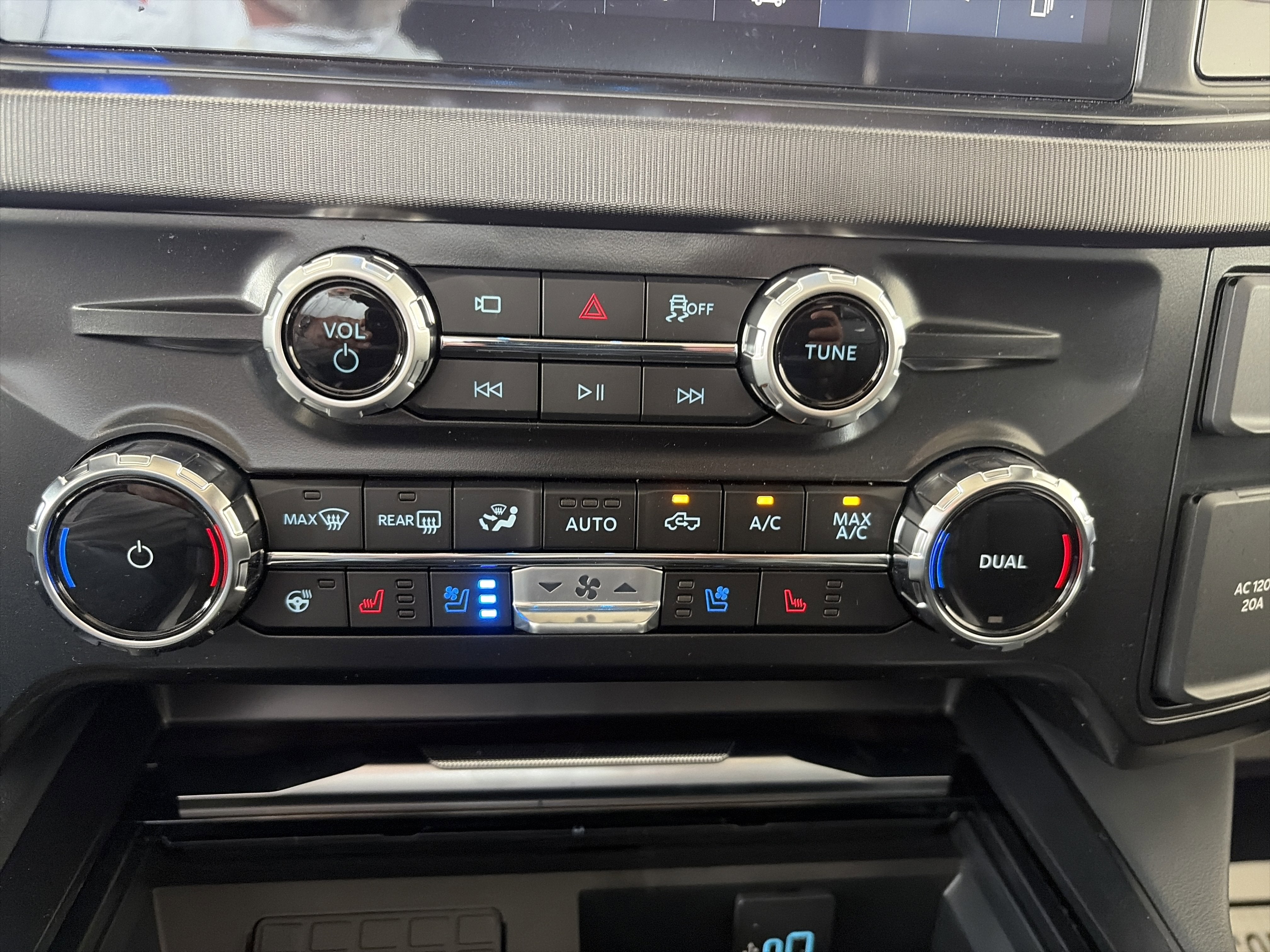 2026 Ford Super Duty F-250 SRW F-250® Platinum®