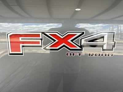 2025 Ford Super Duty F-250 SRW Platinum