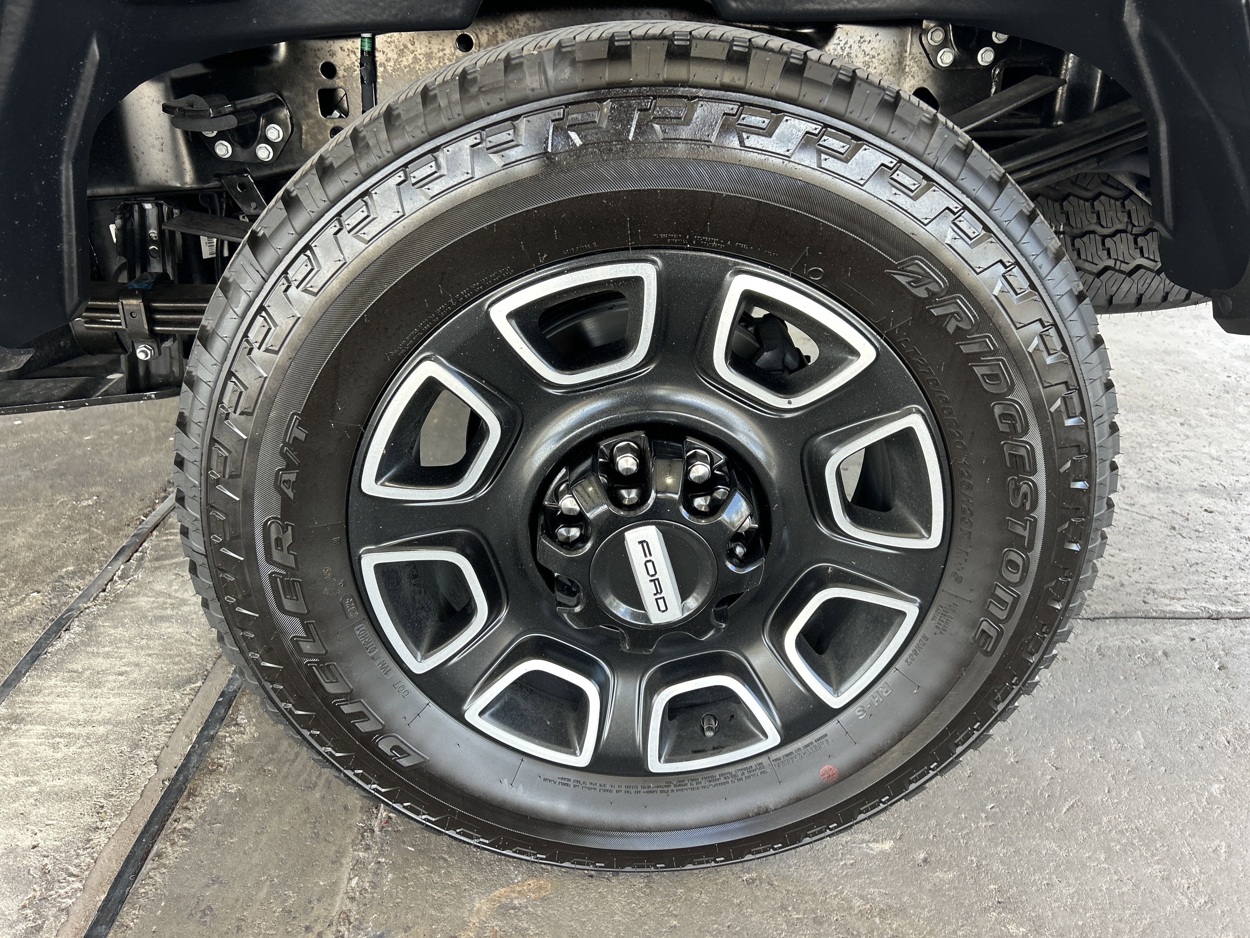 2025 Ford Super Duty F-250 SRW Platinum