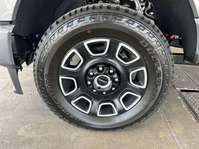 2025 Ford Super Duty F-250 SRW Platinum