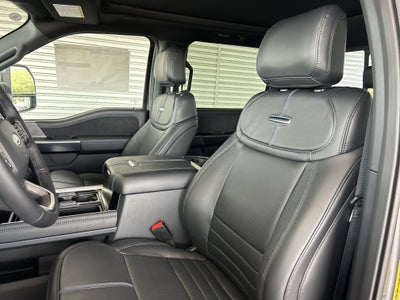 2025 Ford Super Duty F-250 SRW Platinum