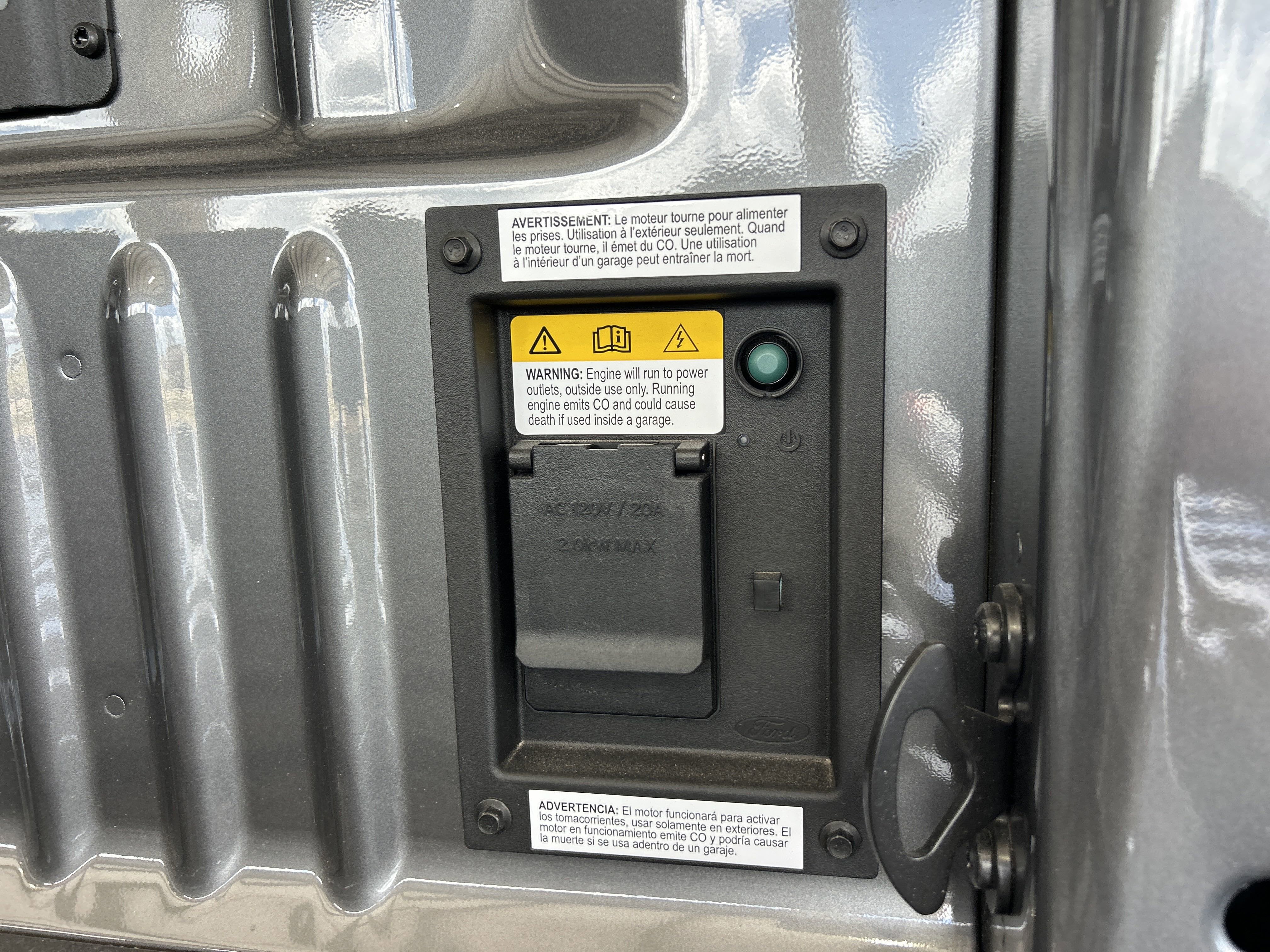 2025 Ford Super Duty F-250 SRW Platinum