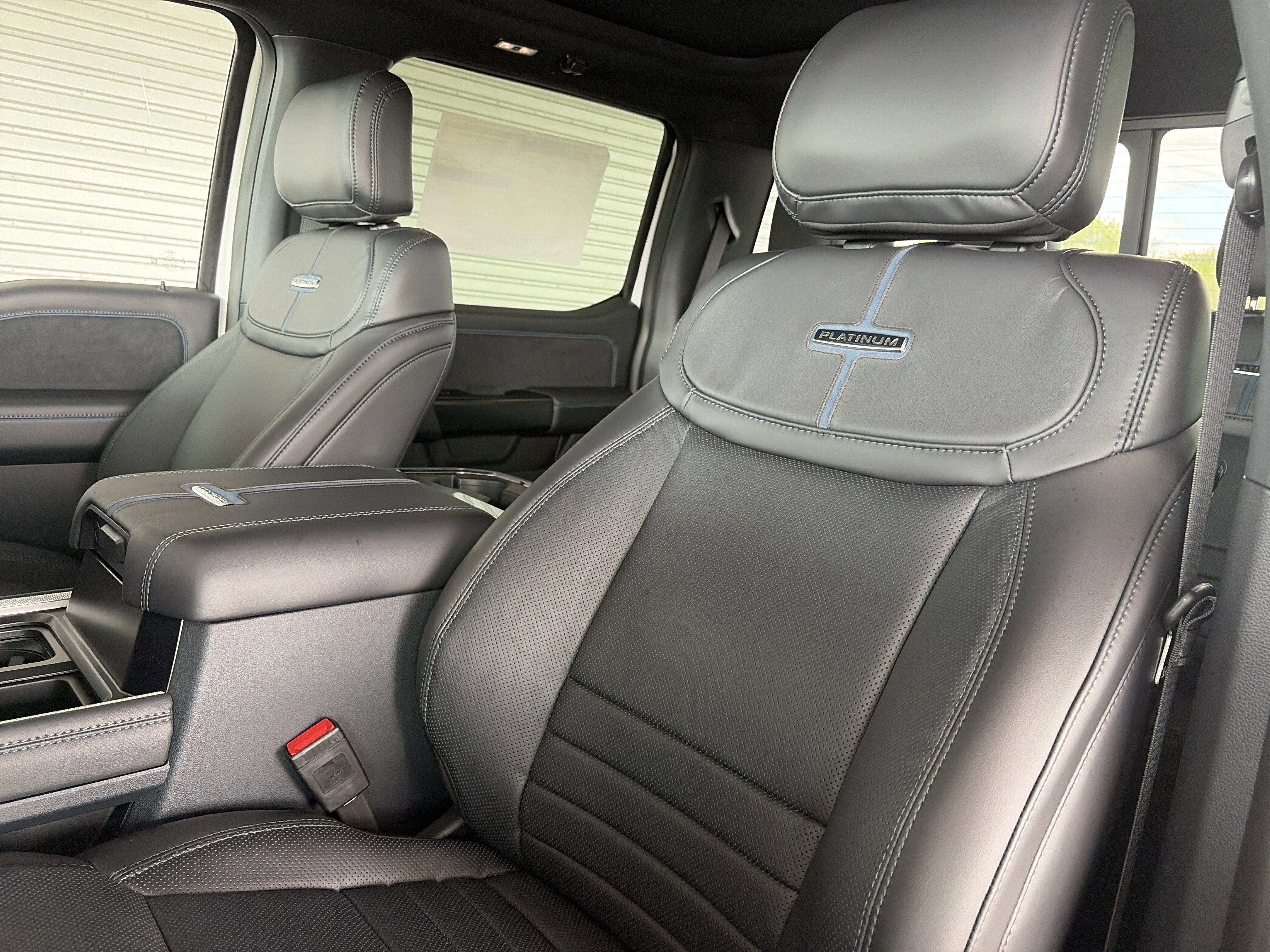 2026 Ford Super Duty F-250 SRW Platinum