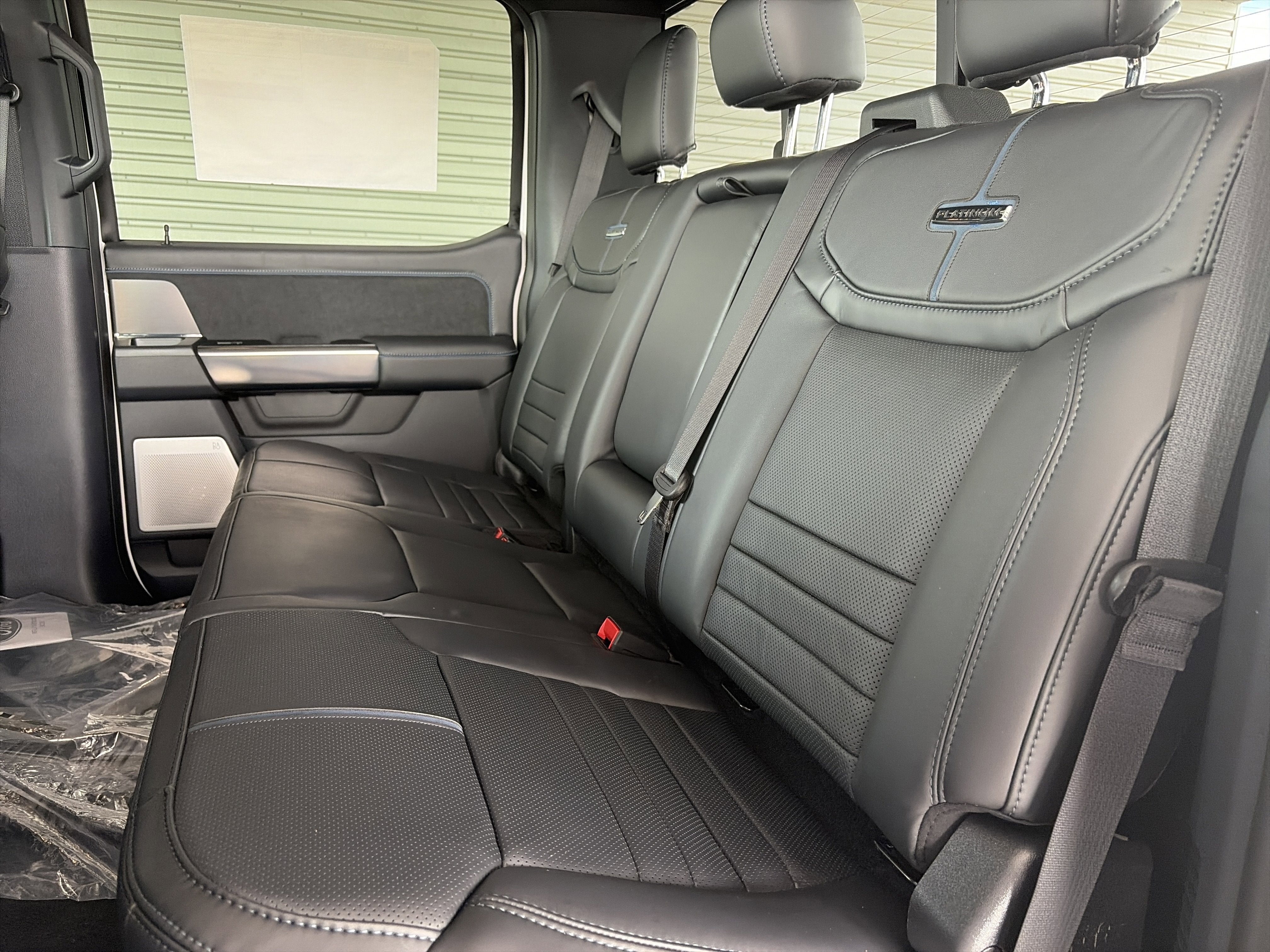 2026 Ford Super Duty F-250 SRW Platinum
