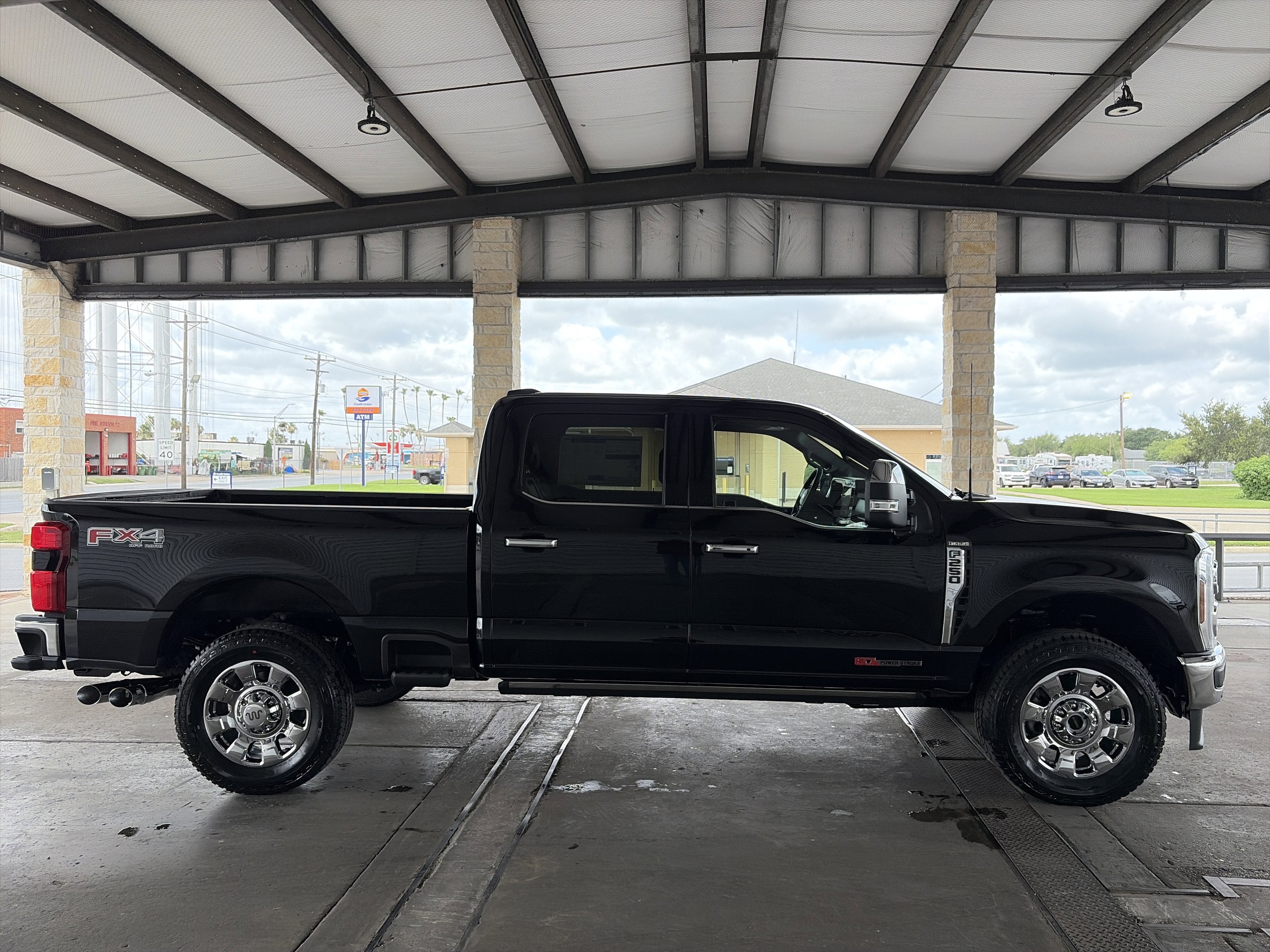 2026 Ford Super Duty F-250 SRW F-250® King Ranch®