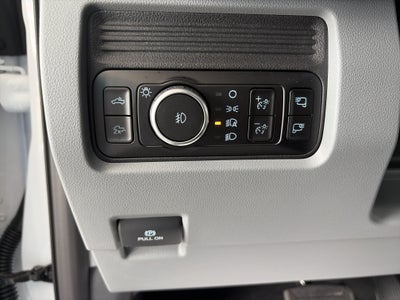 2027 Ford Super Duty F-250 SRW XLT