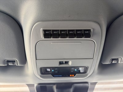 2027 Ford Super Duty F-250 SRW XLT