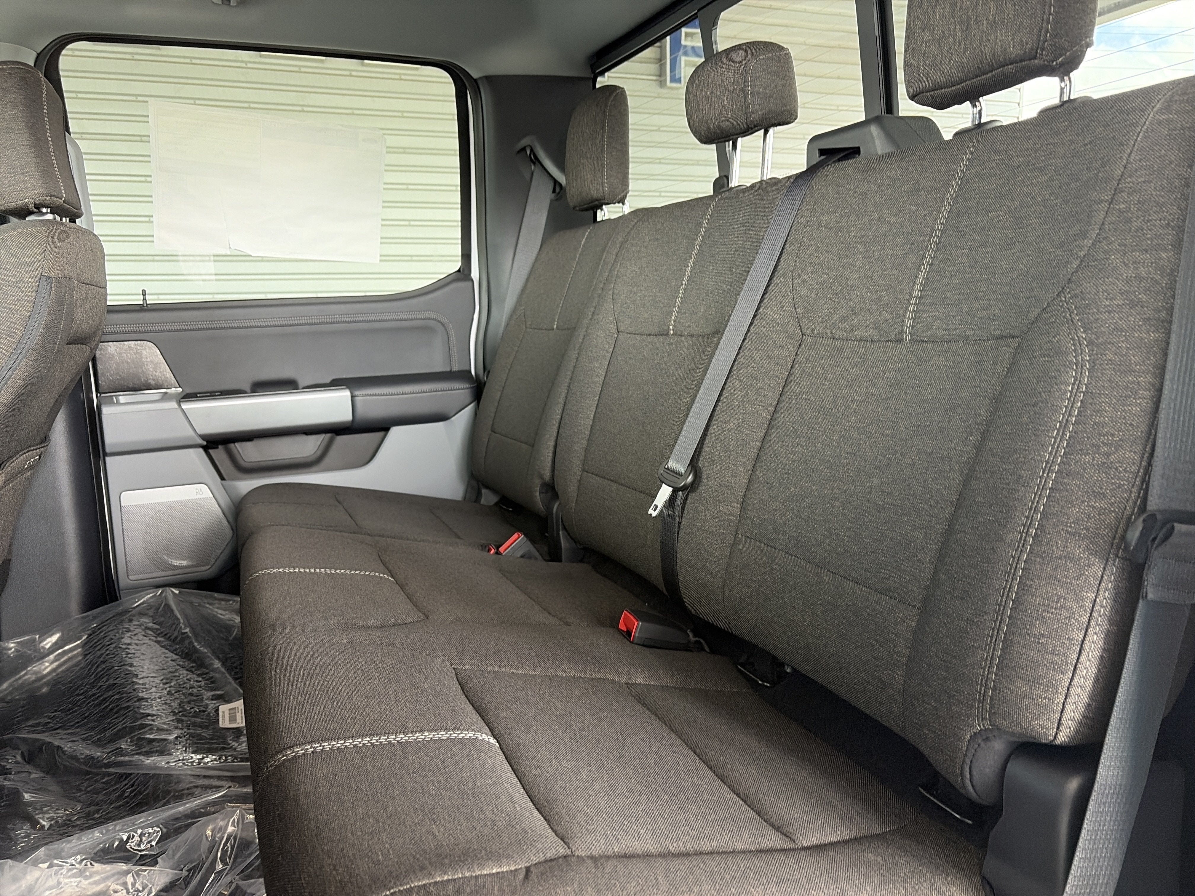 2027 Ford Super Duty F-250 SRW XLT