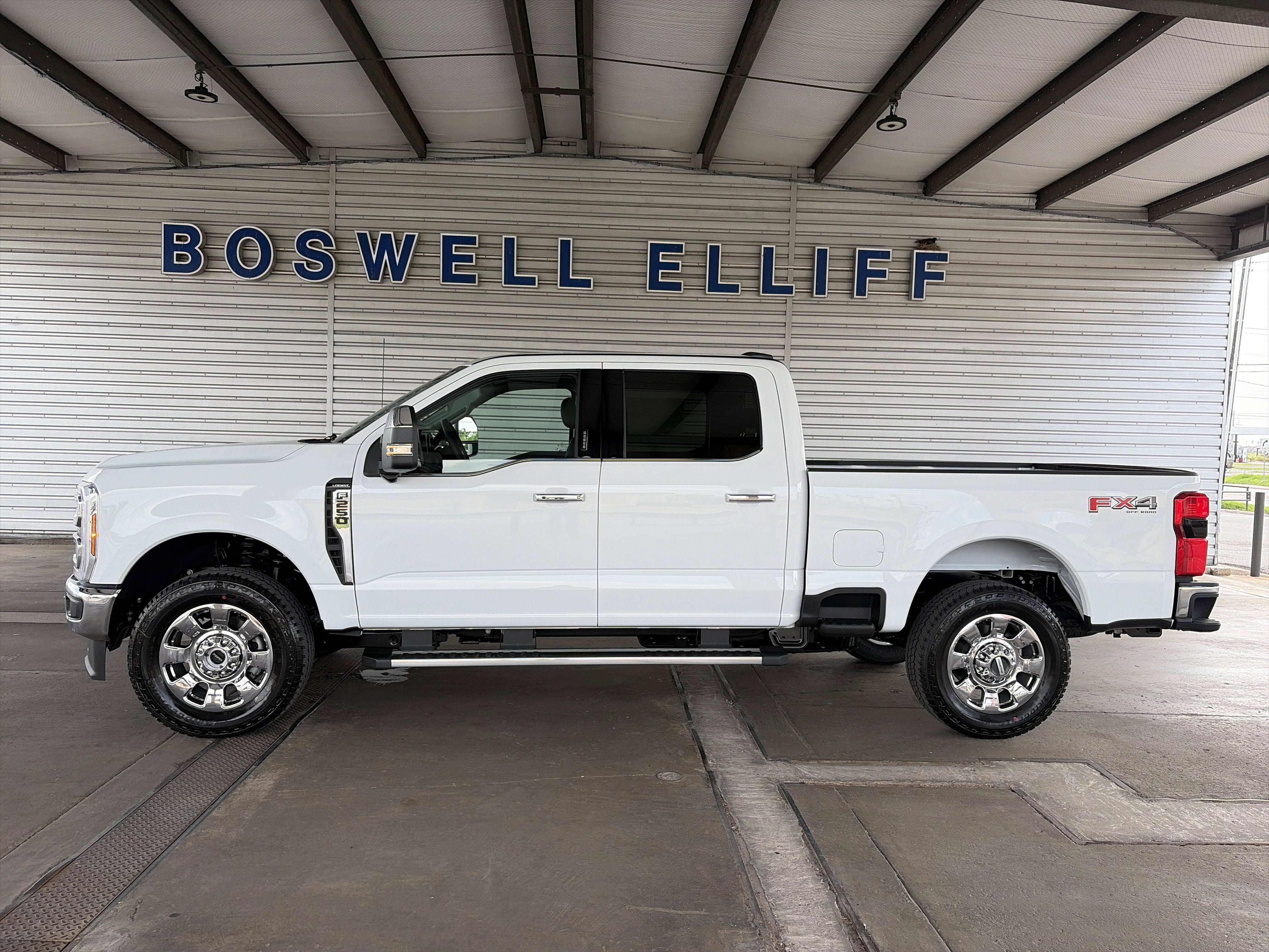 2026 Ford Super Duty F-250 SRW LARIAT