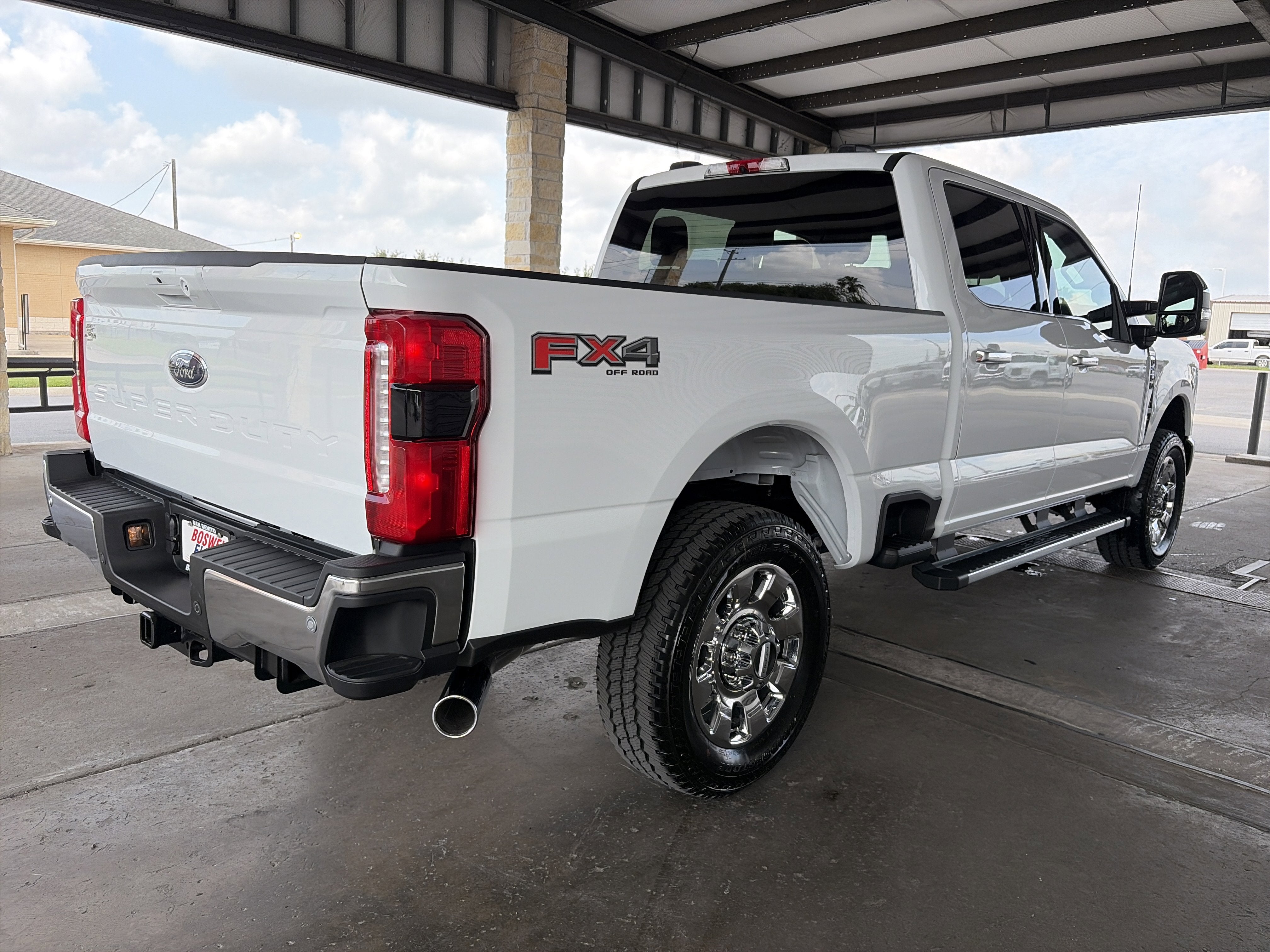 2026 Ford Super Duty F-250 SRW LARIAT