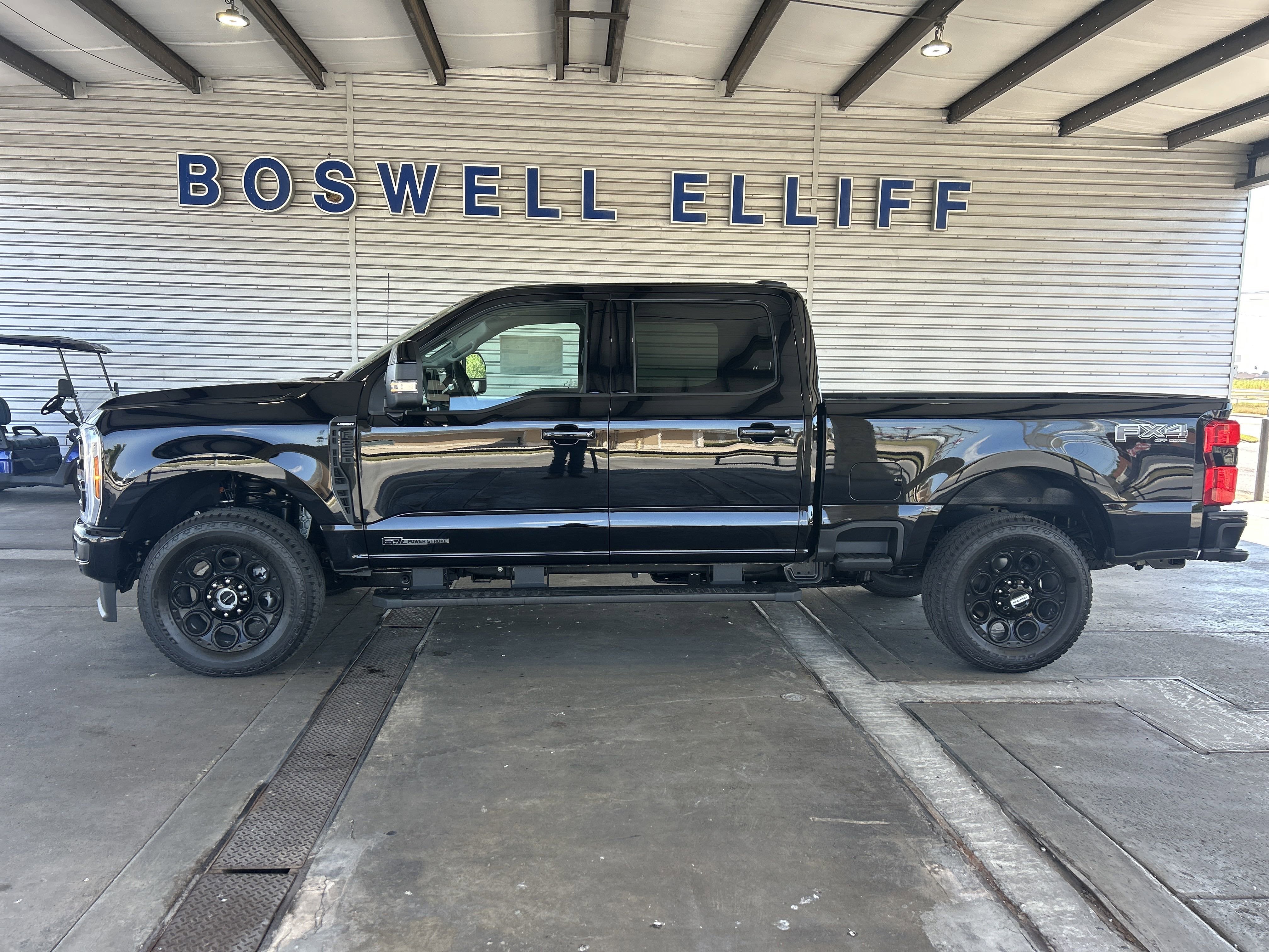 2025 Ford Super Duty F-250 SRW F-250® Lariat®