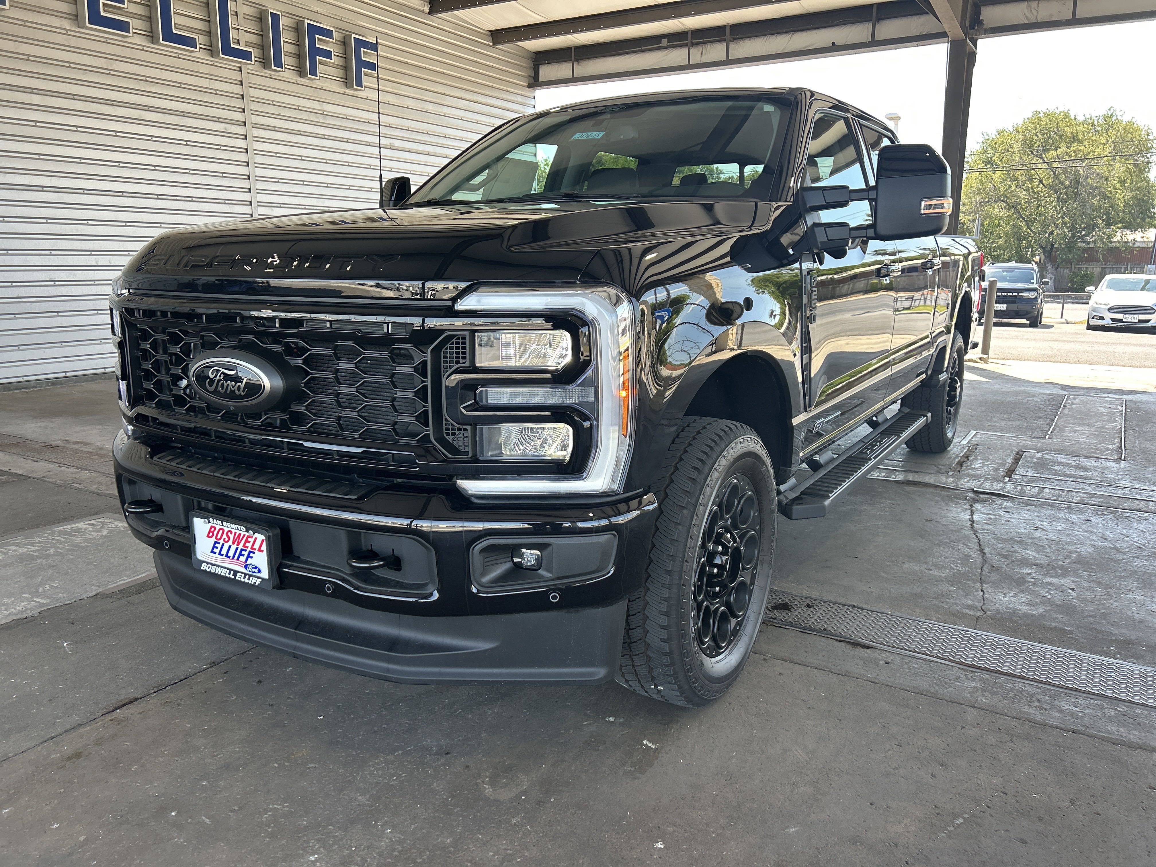2025 Ford Super Duty F-250 SRW F-250® Lariat®