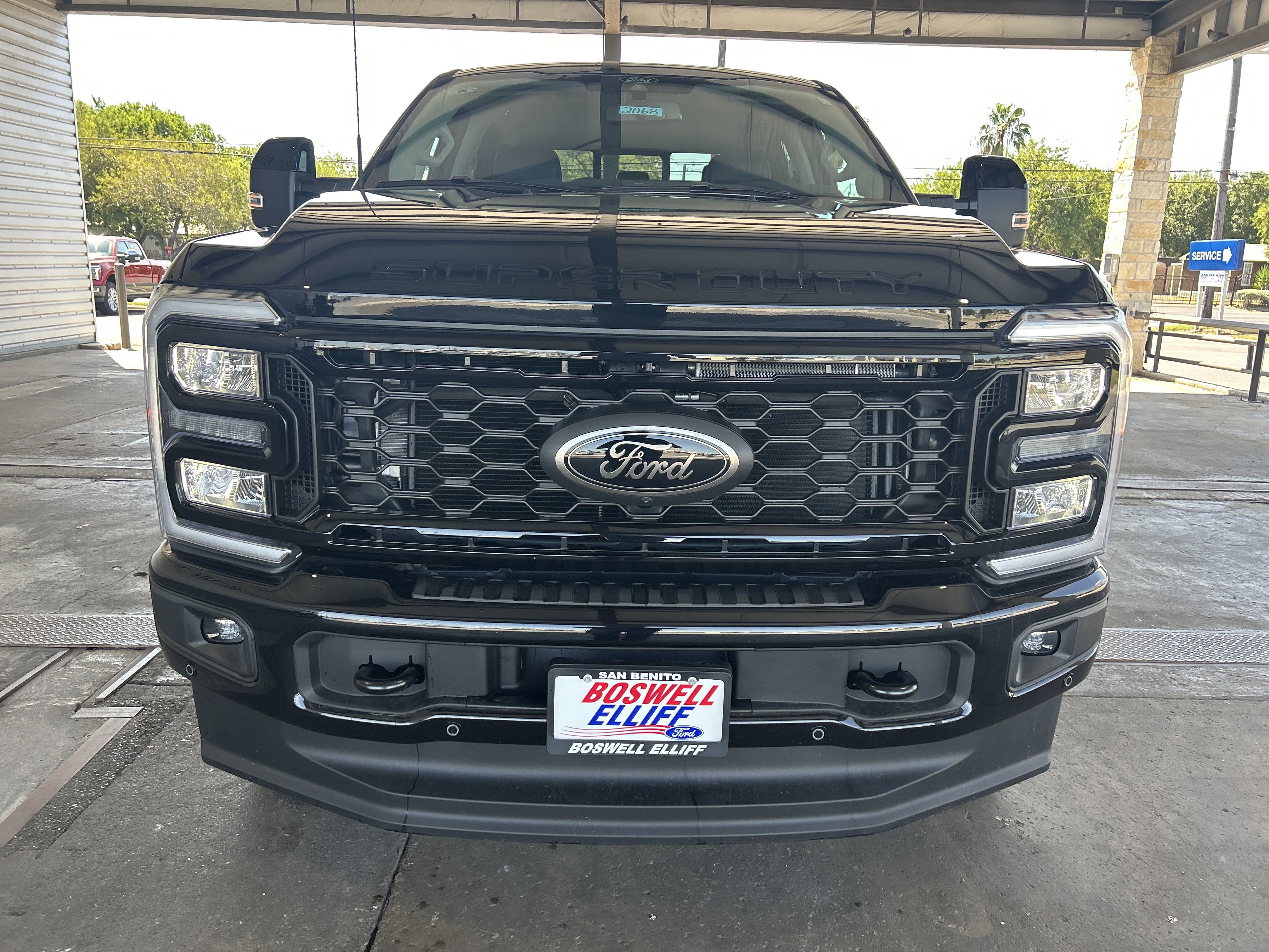 2025 Ford Super Duty F-250 SRW F-250® Lariat®