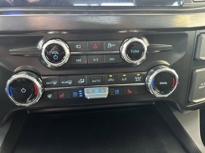 2025 Ford Super Duty F-250 SRW F-250® Lariat®