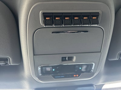 2025 Ford Super Duty F-250 SRW F-250® Lariat®