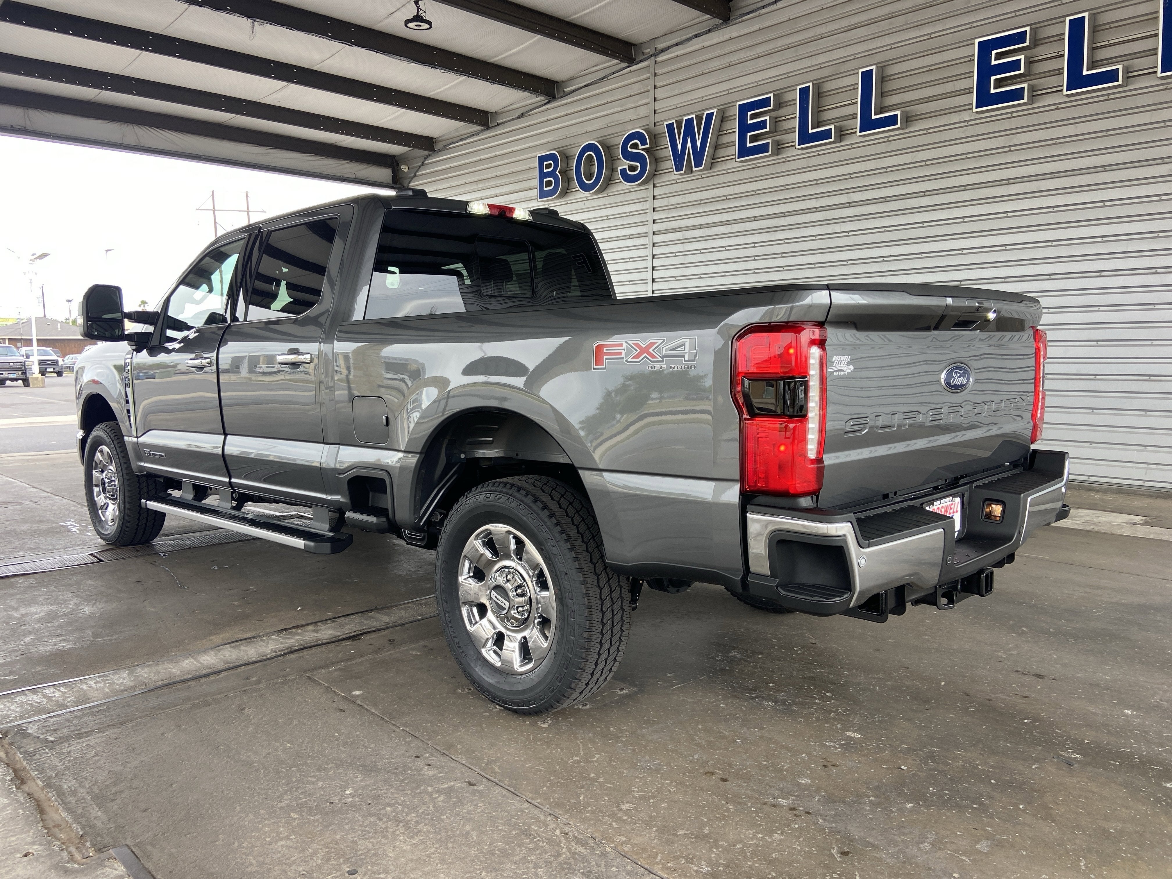2026 Ford Super Duty F-250 SRW LARIAT