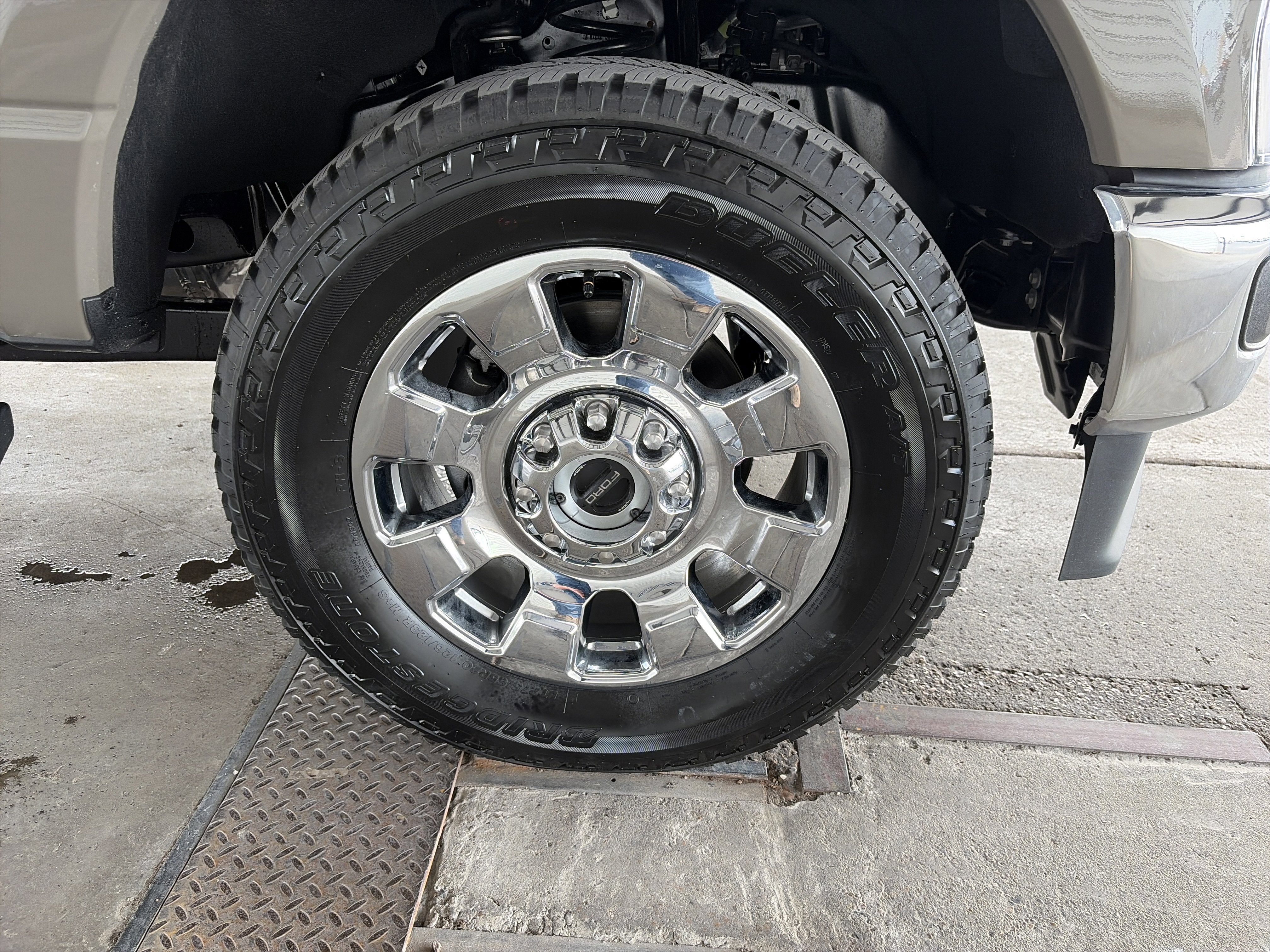 2026 Ford Super Duty F-250 SRW LARIAT