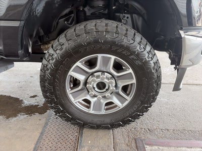 2024 Ford Super Duty F-350 SRW LARIAT