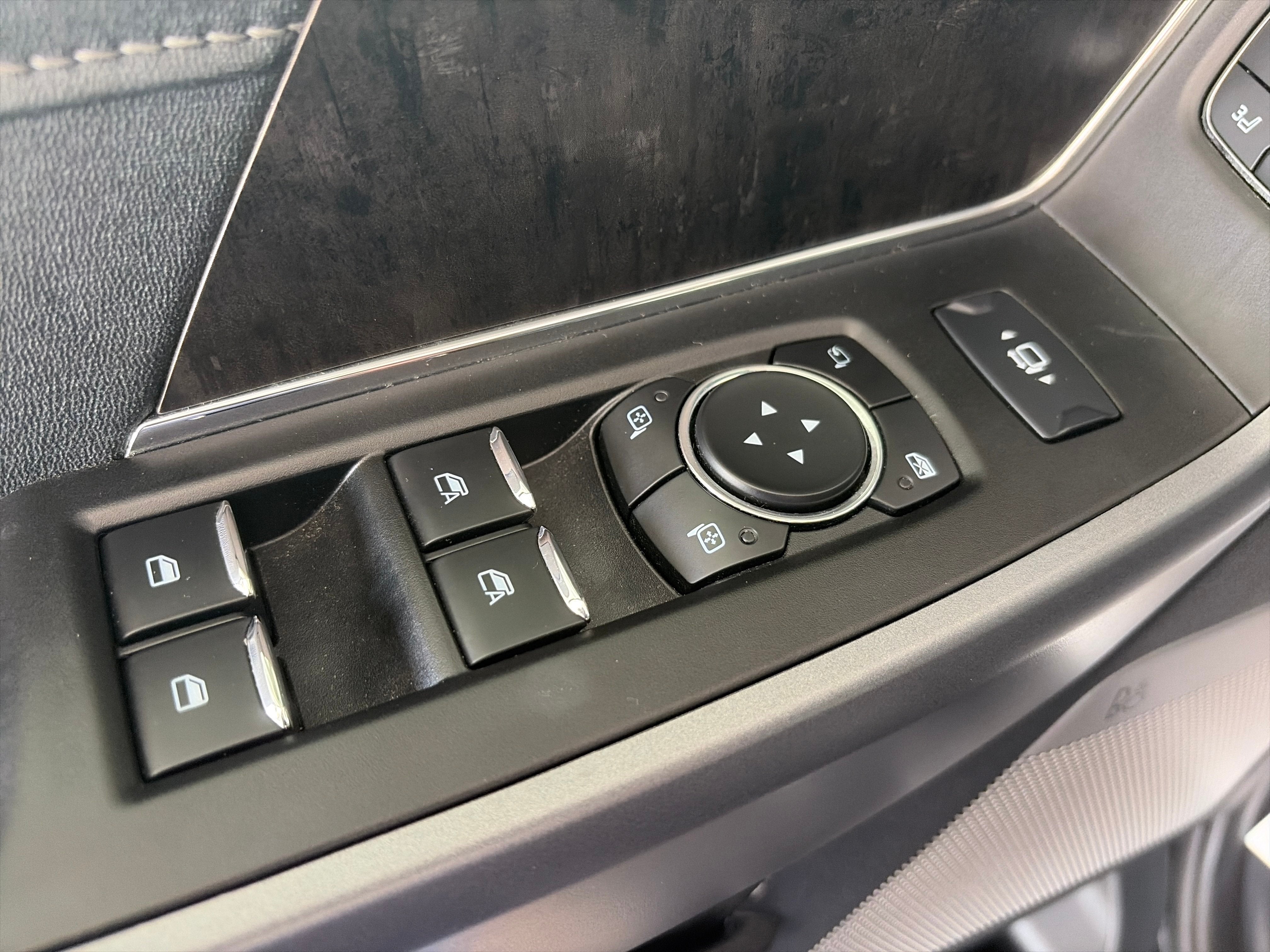 2024 Ford Super Duty F-350 SRW LARIAT