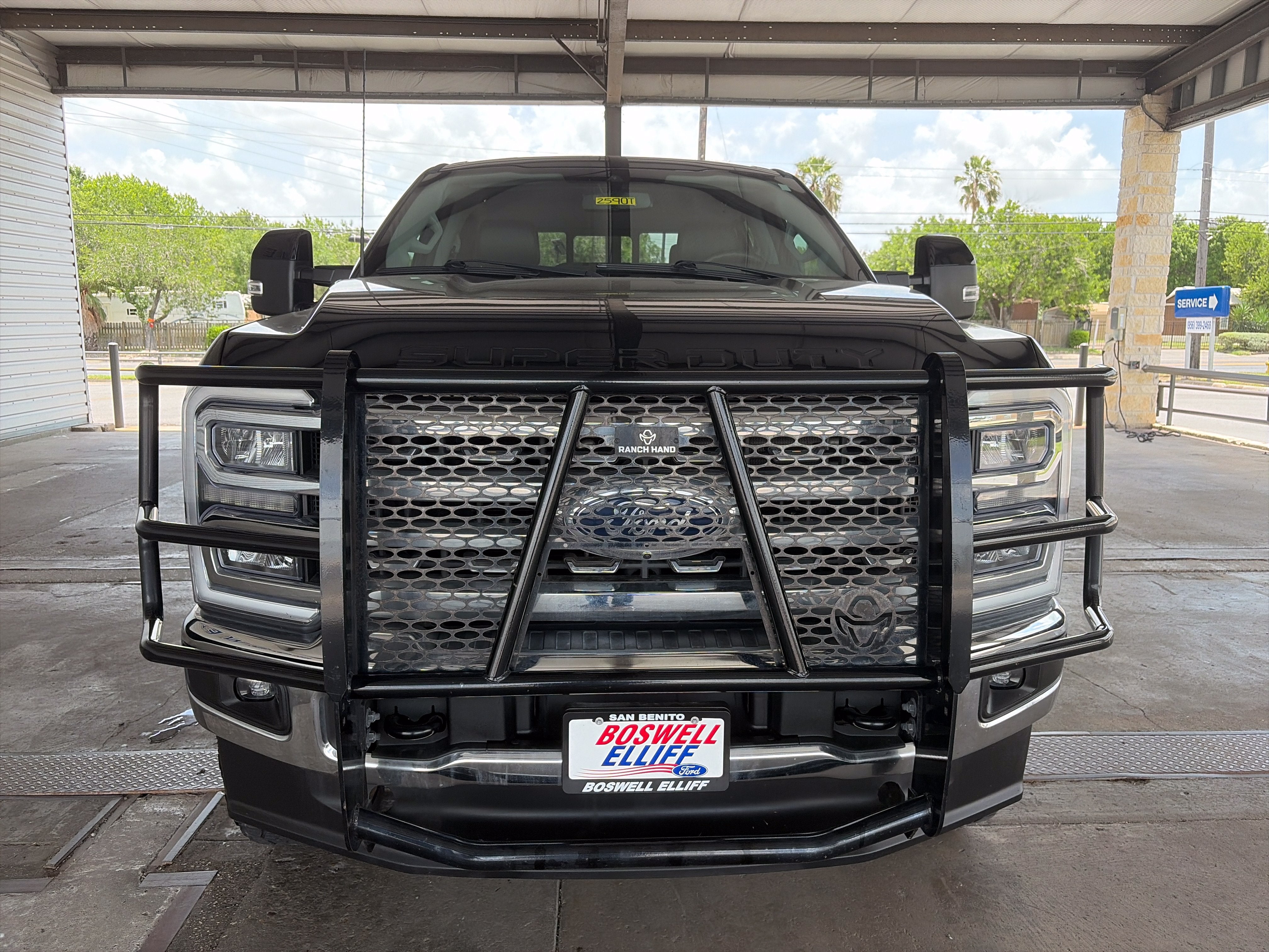 2024 Ford Super Duty F-350 SRW LARIAT
