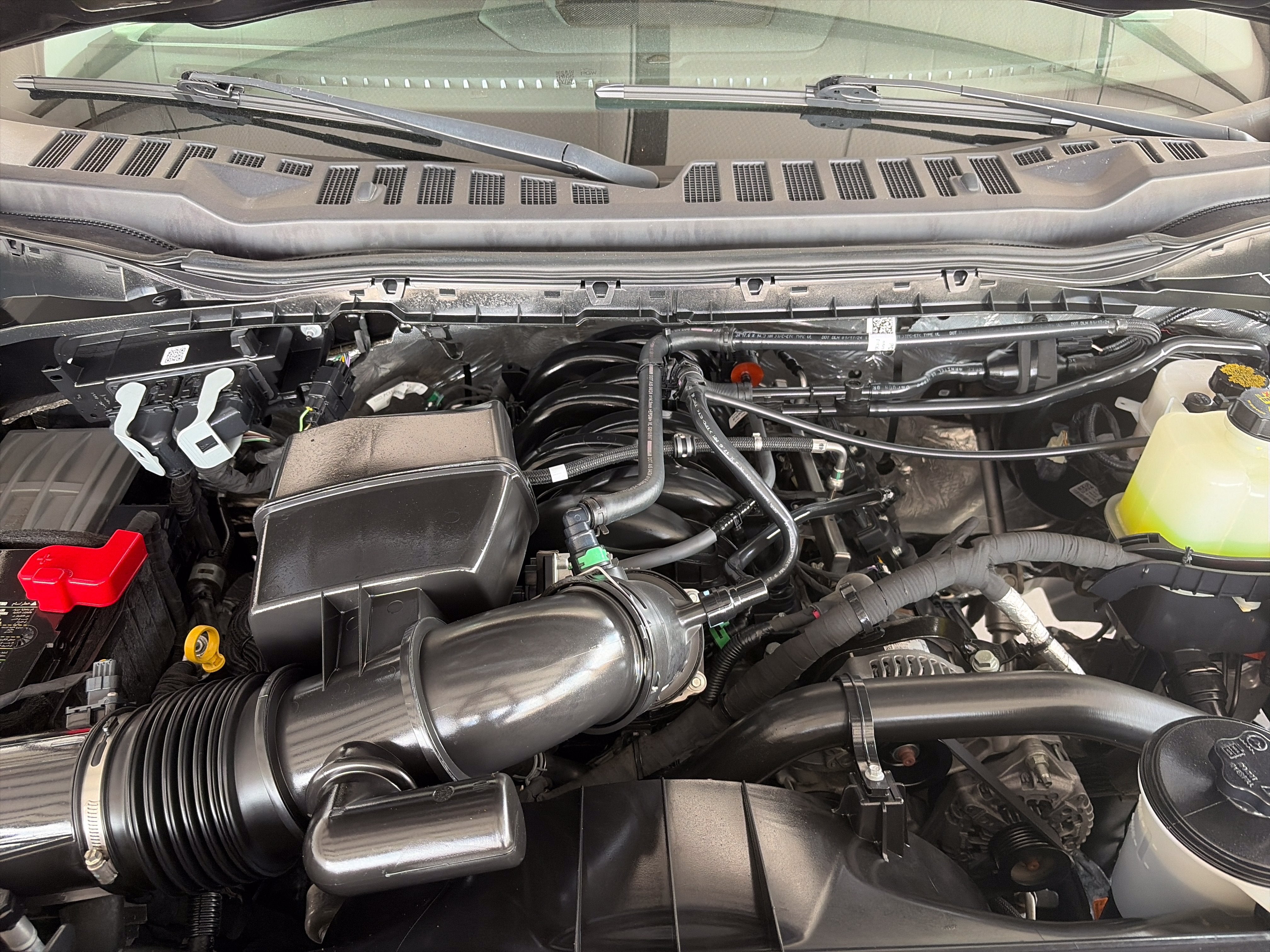 2024 Ford Super Duty F-350 SRW LARIAT