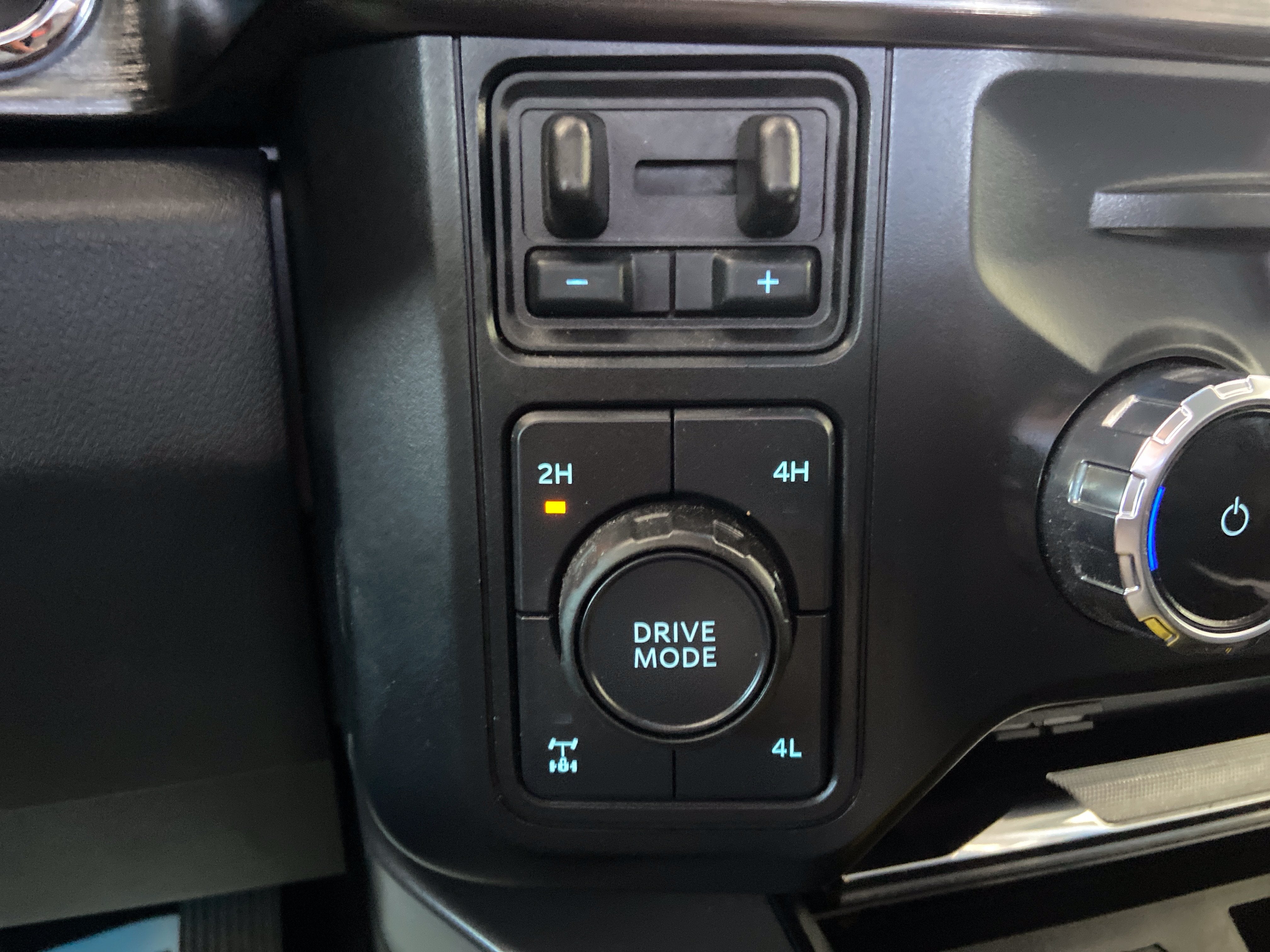 2024 Ford Super Duty F-350 SRW Base