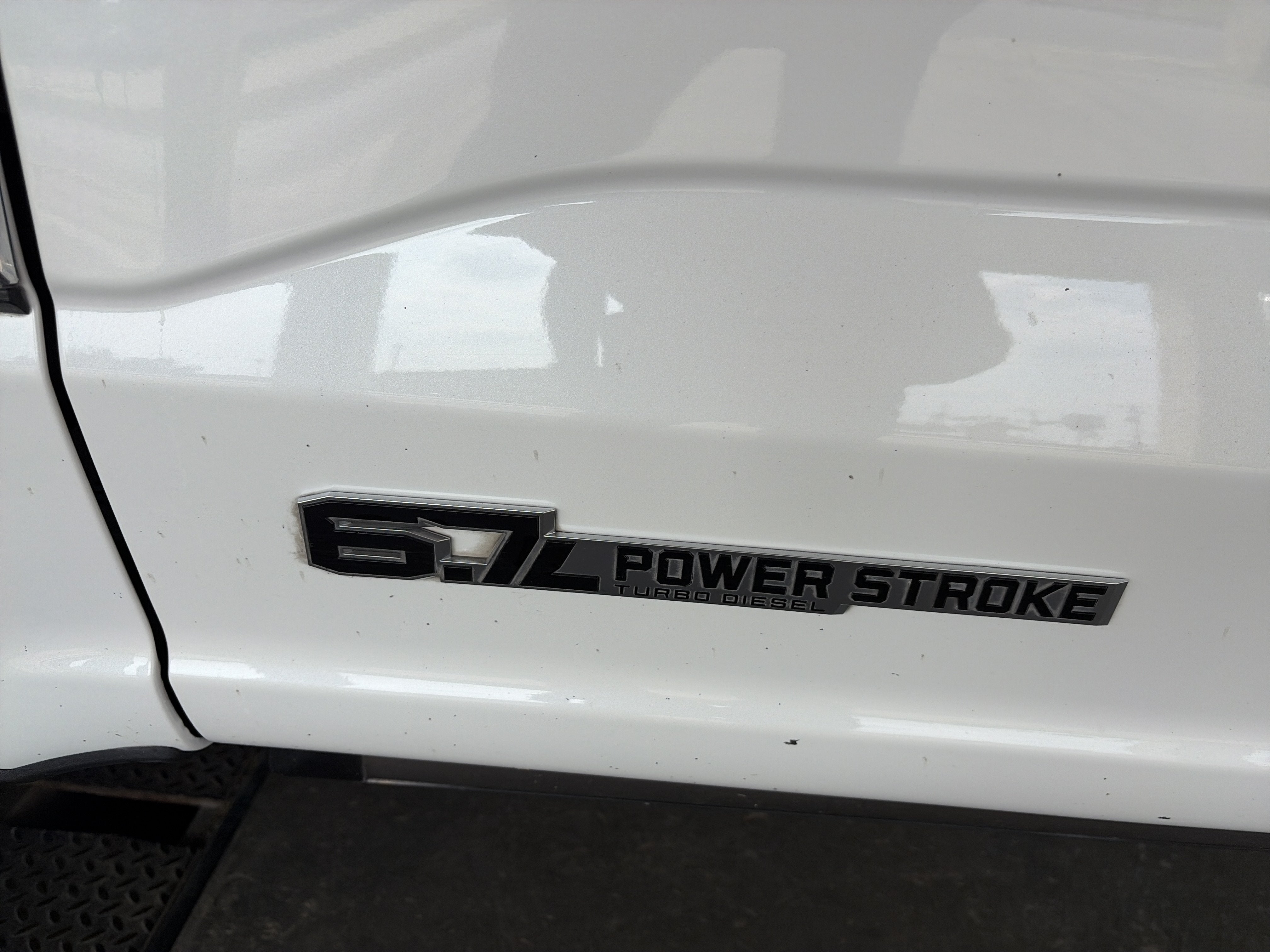 2024 Ford Super Duty F-350 SRW LARIAT