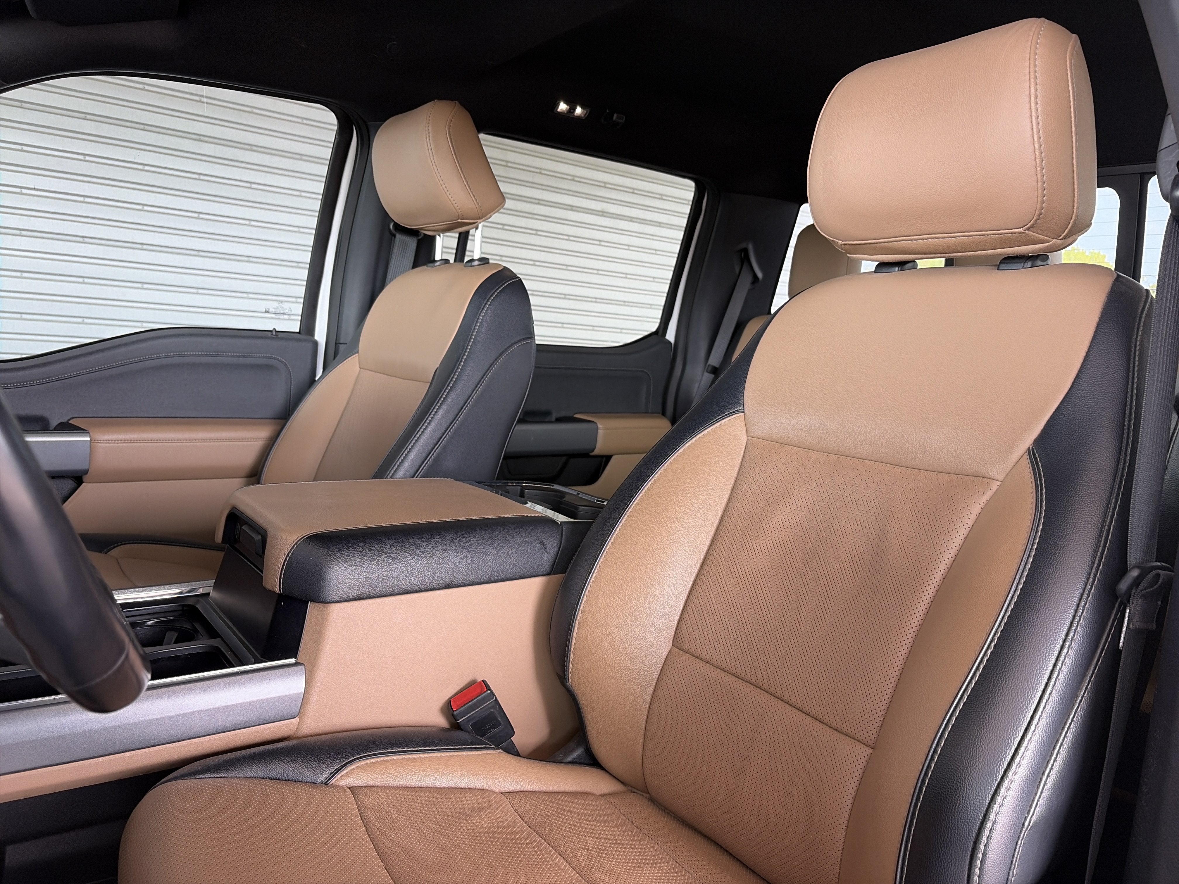 2024 Ford Super Duty F-350 SRW LARIAT
