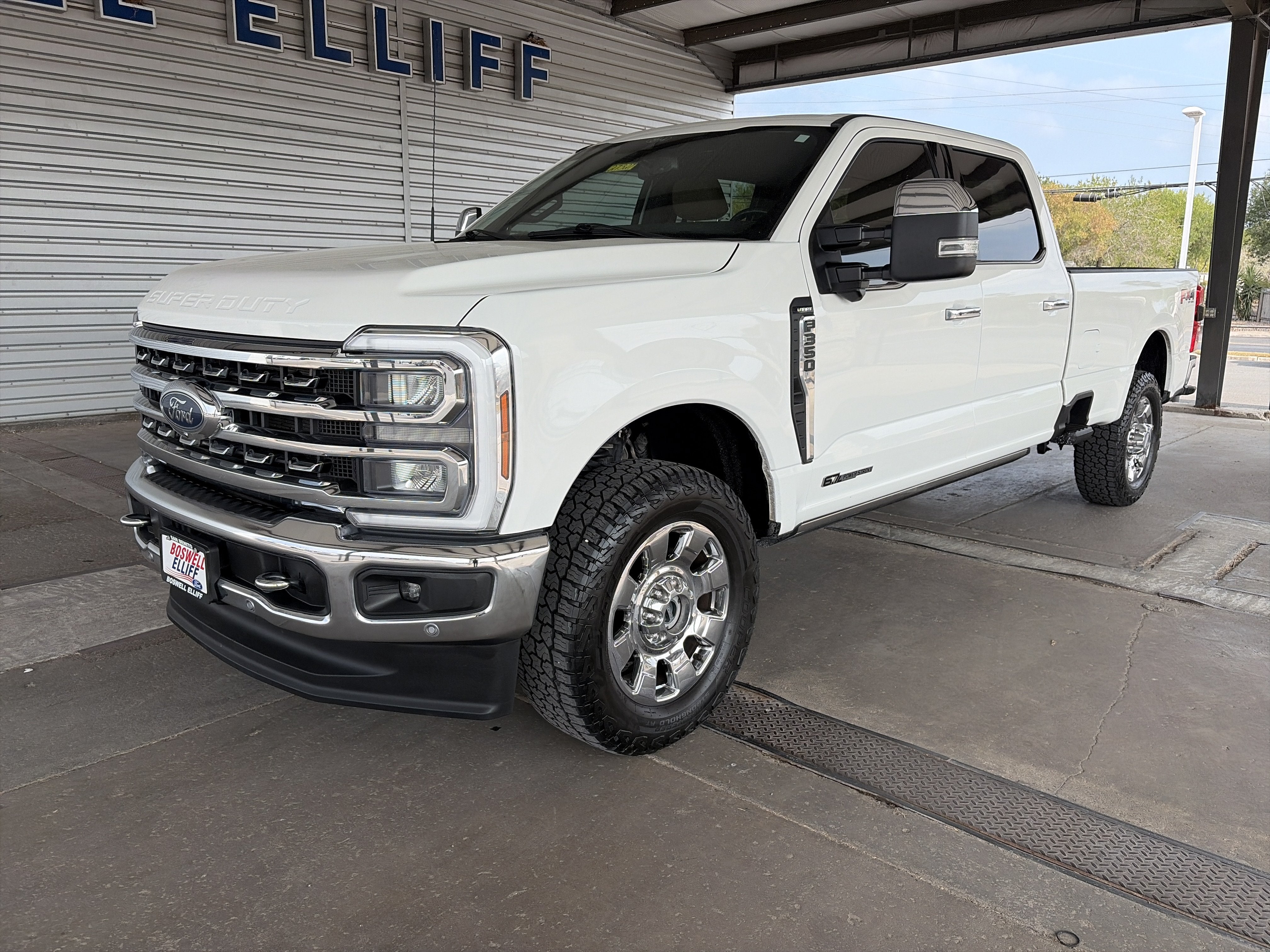 2024 Ford Super Duty F-350 SRW LARIAT