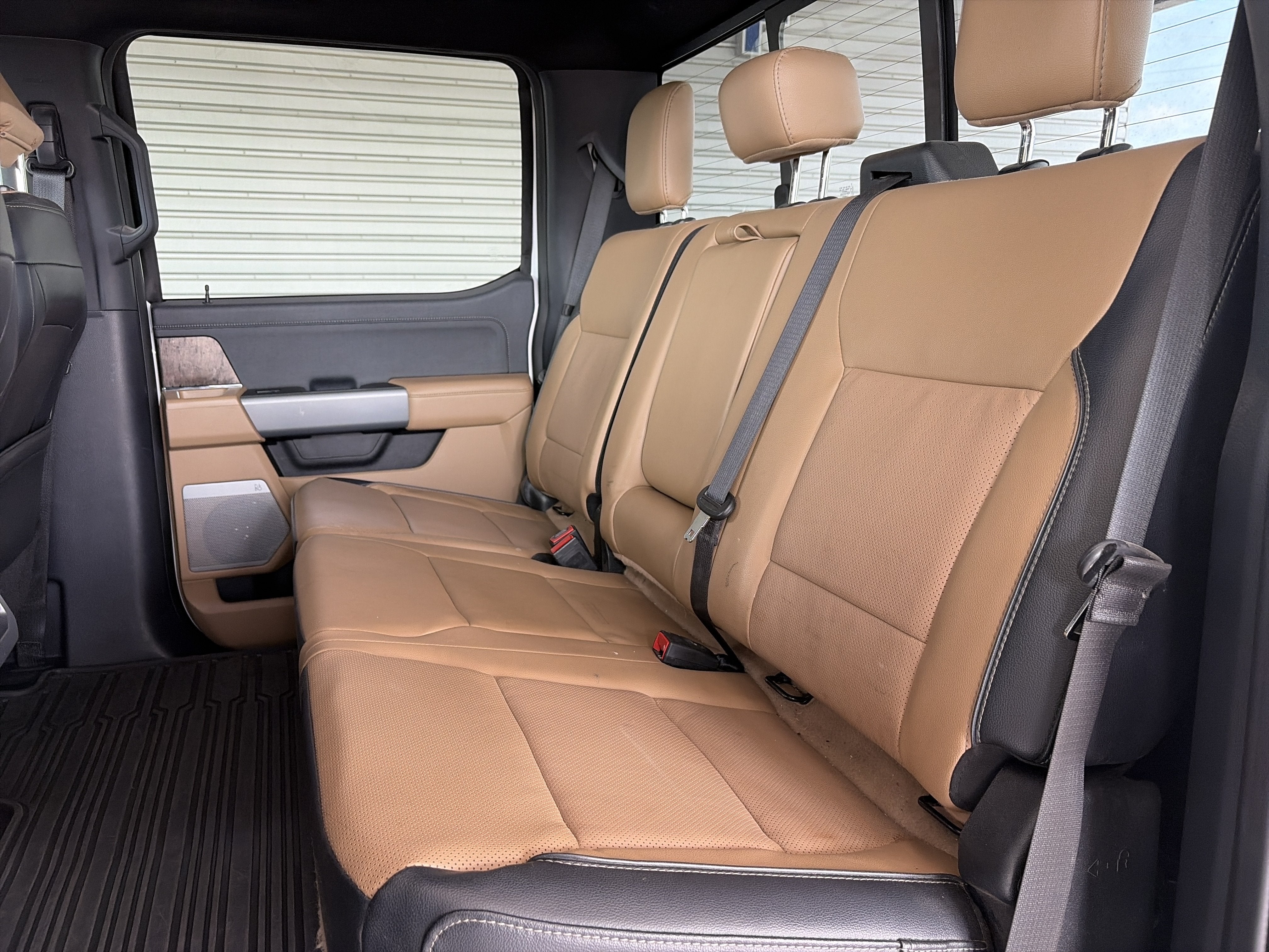 2024 Ford Super Duty F-350 SRW LARIAT