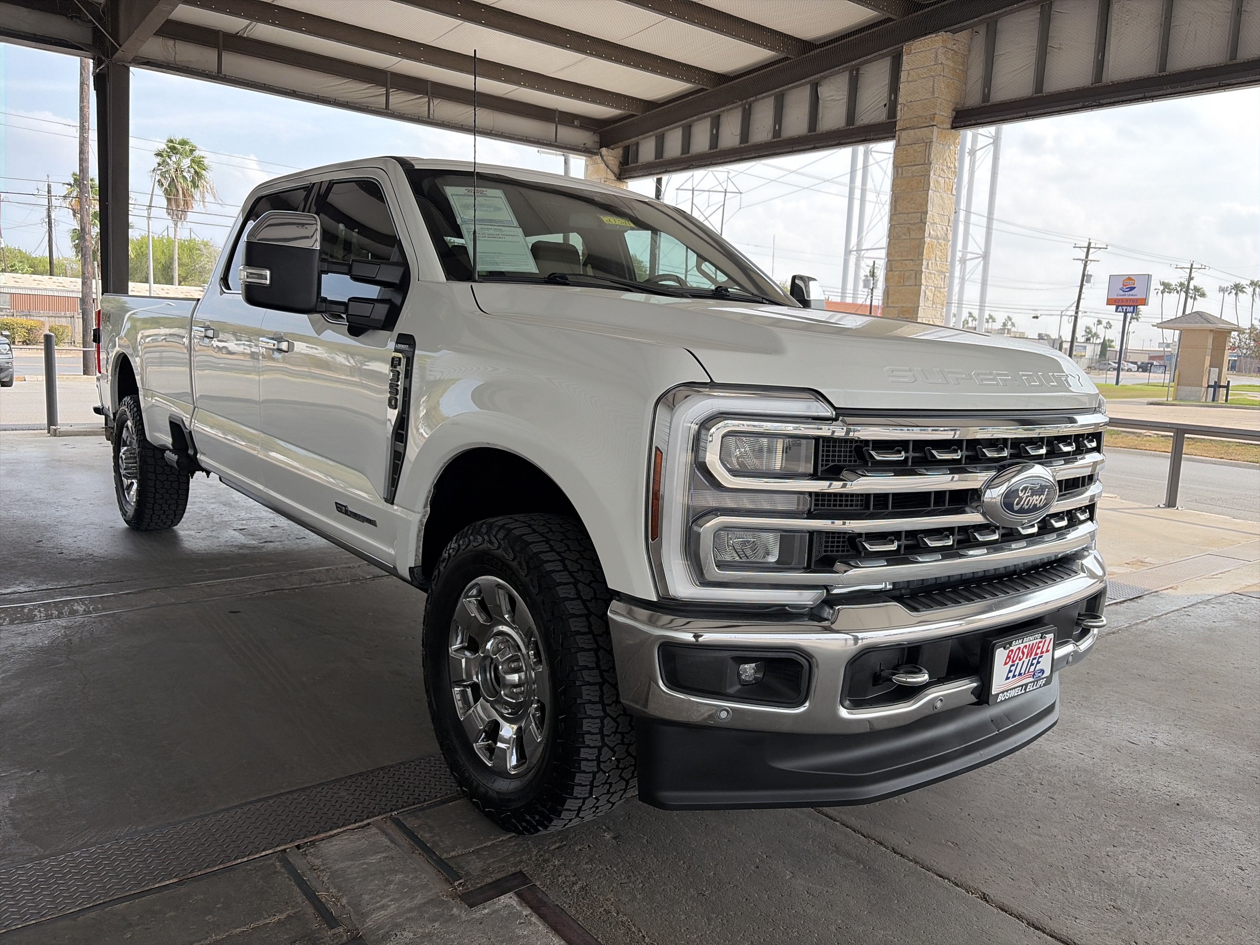 2024 Ford Super Duty F-350 SRW LARIAT