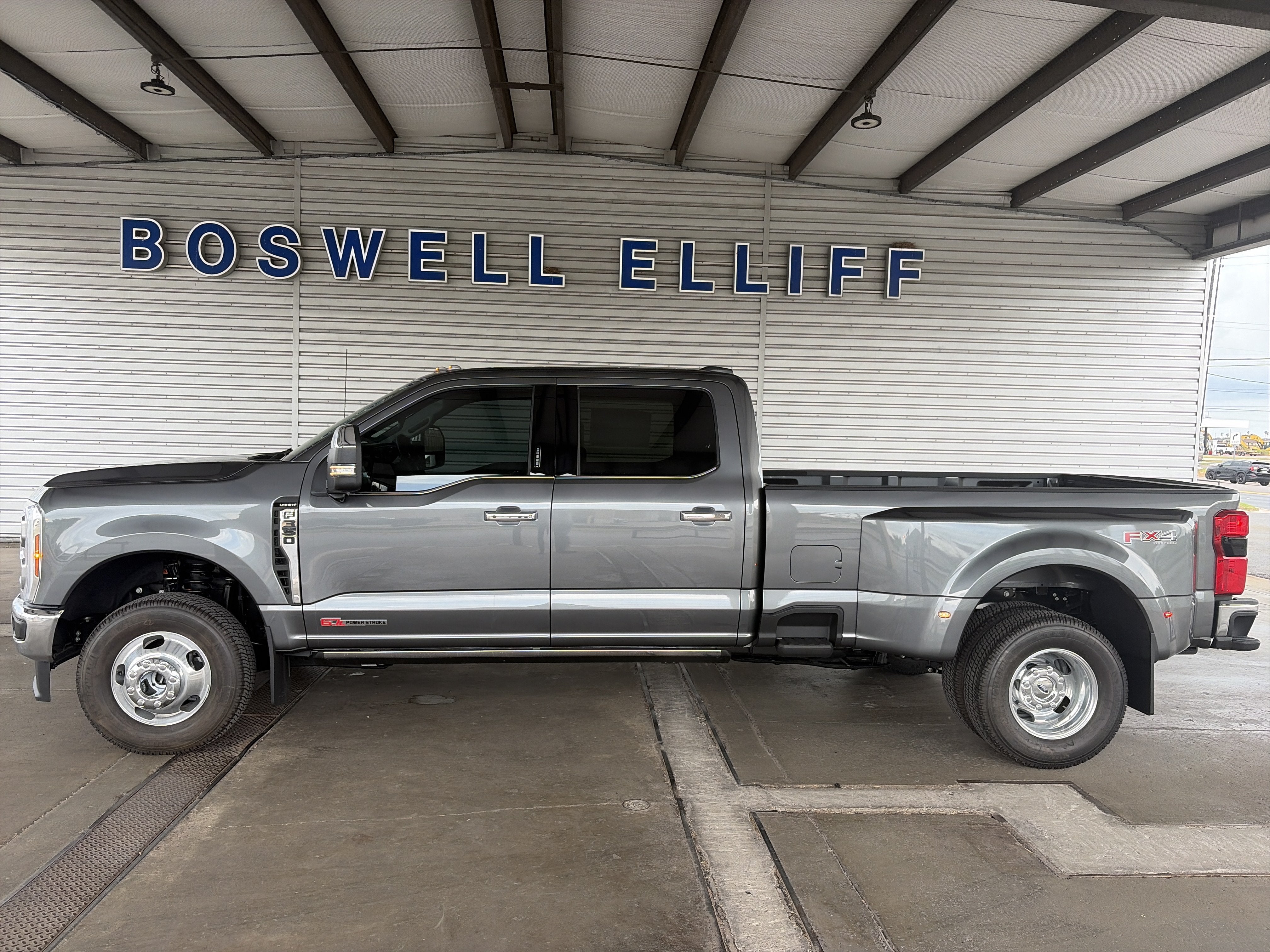 2026 Ford Super Duty F-350 DRW F-350® Lariat®
