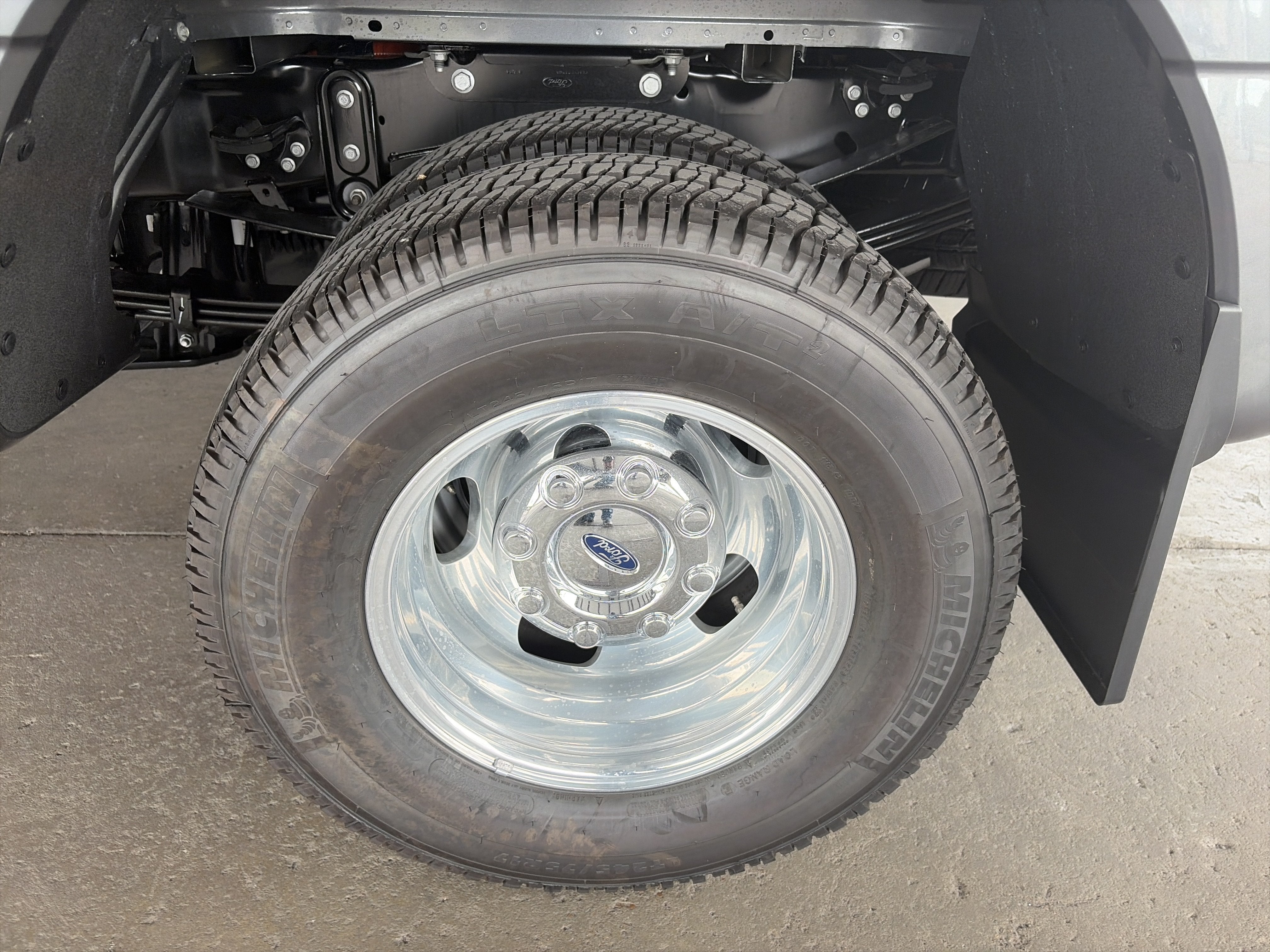 2026 Ford Super Duty F-350 DRW F-350® Lariat®
