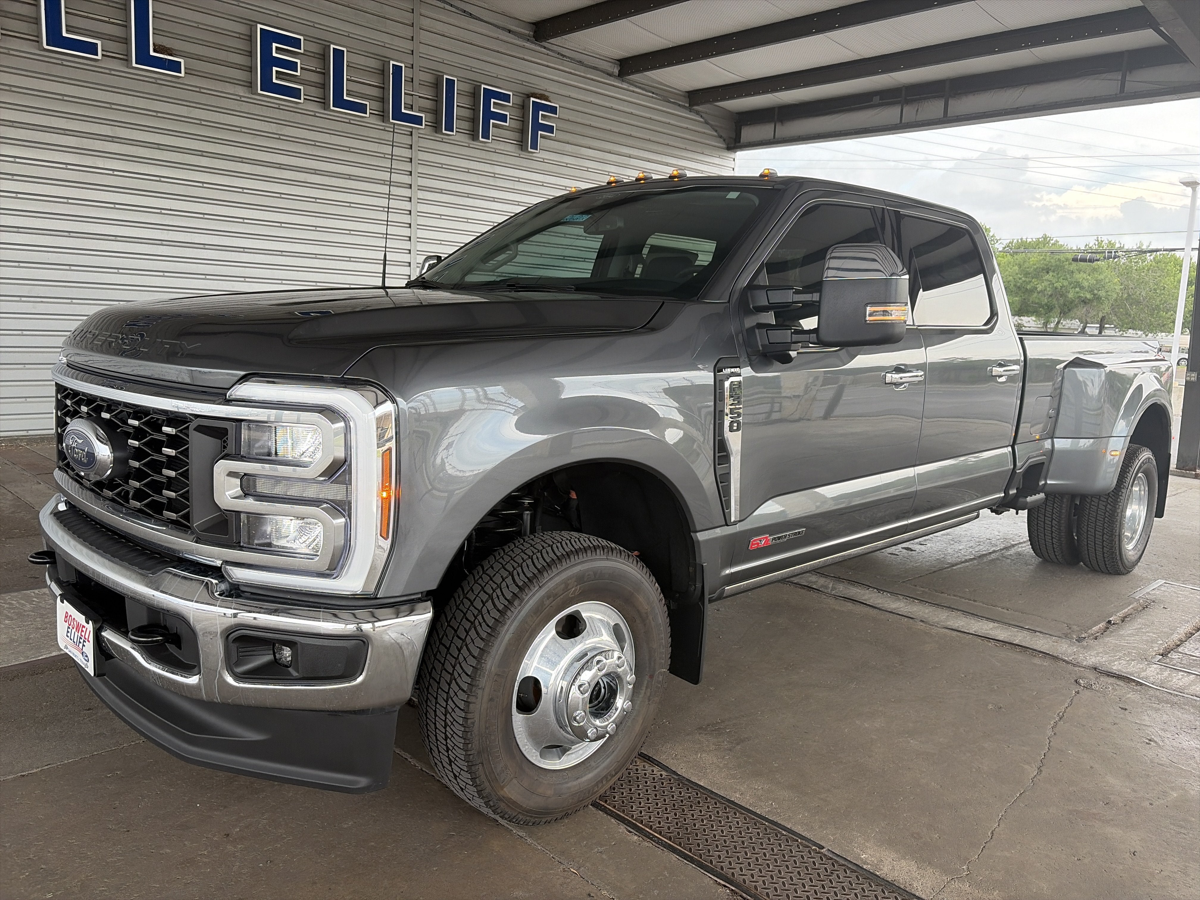 2026 Ford Super Duty F-350 DRW F-350® Lariat®