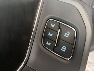 2026 Ford Super Duty F-350 DRW F-350® Lariat®