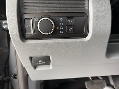 2027 Ford Super Duty F-350 DRW XL