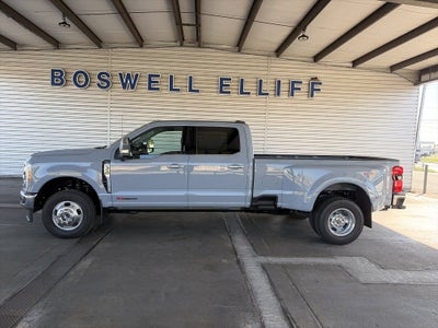 2026 Ford Super Duty F-350 DRW LARIAT
