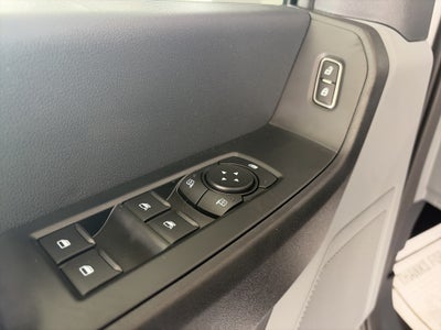 2027 Ford Super Duty F-350 DRW XL