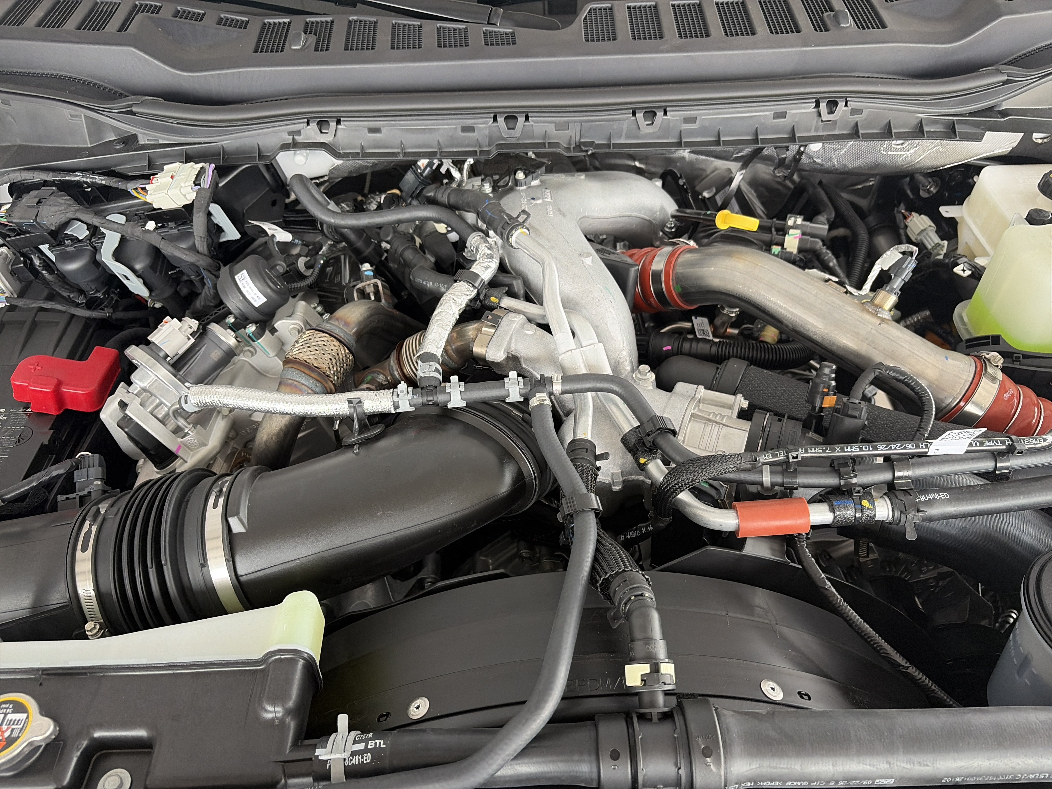 2027 Ford Super Duty F-350 DRW XL