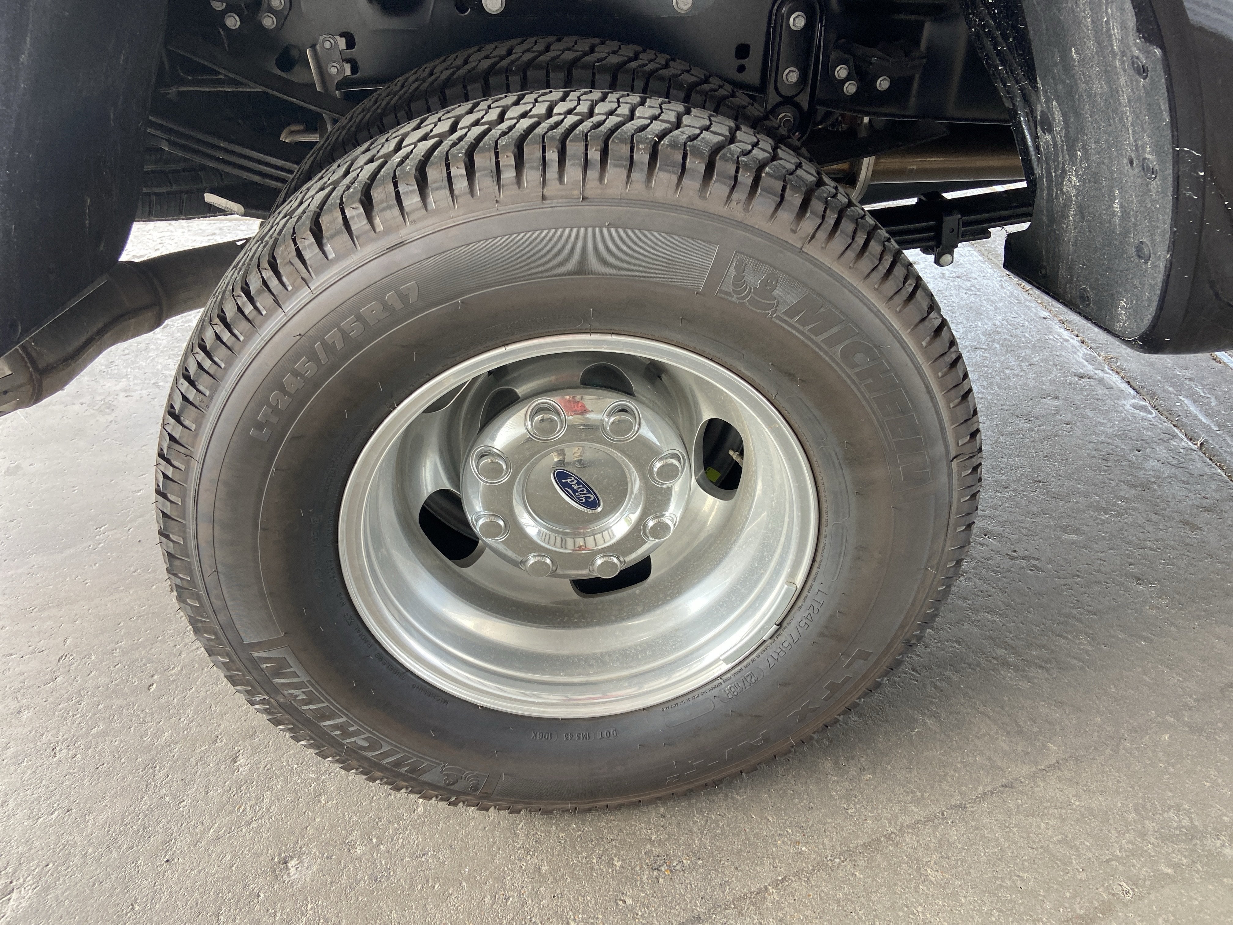 2026 Ford Super Duty F-350 DRW F-350® XLT